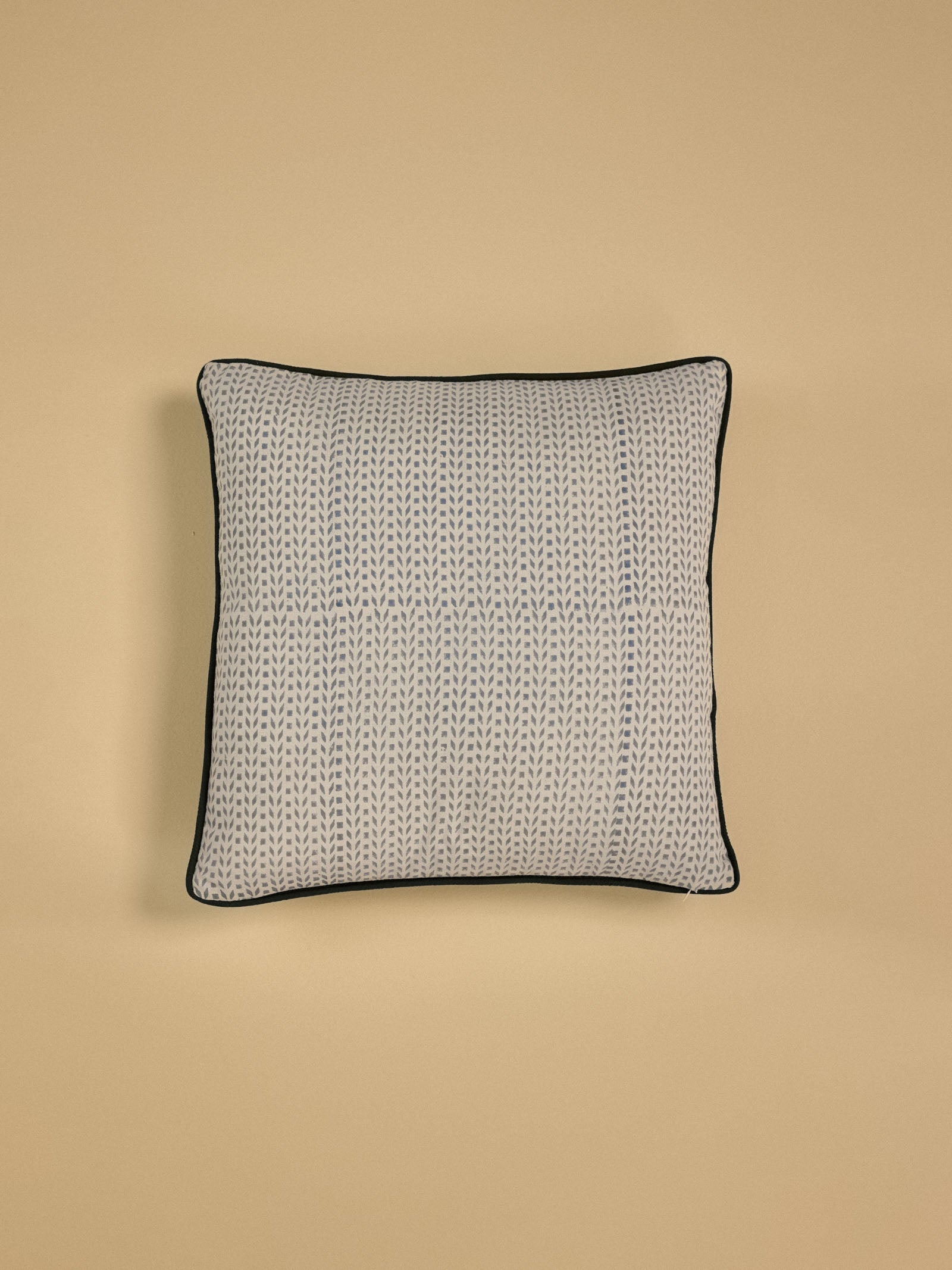 Udaipur 16" x 16" Cushion Cover