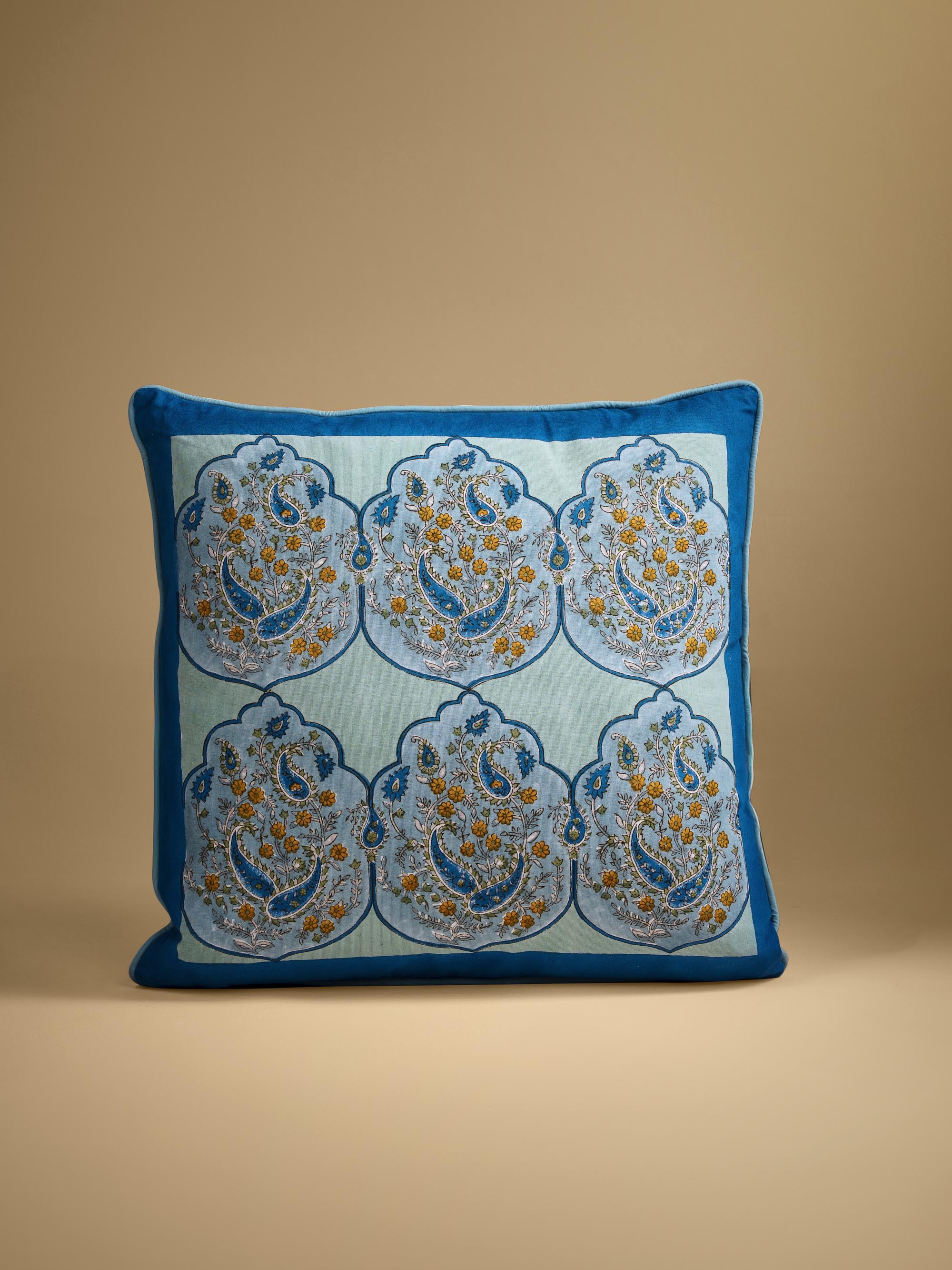 Chandra Mahal 20" x 20" Cushion Cover