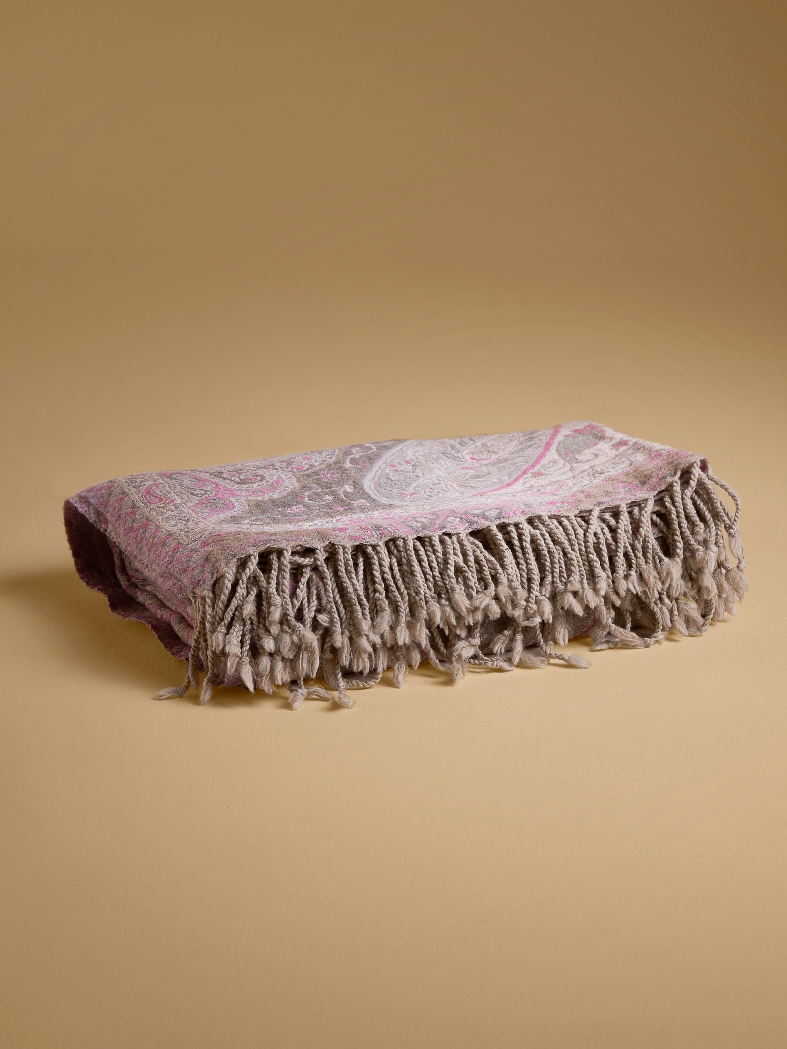 Woolen Throw Jamawar Weaves - Pink