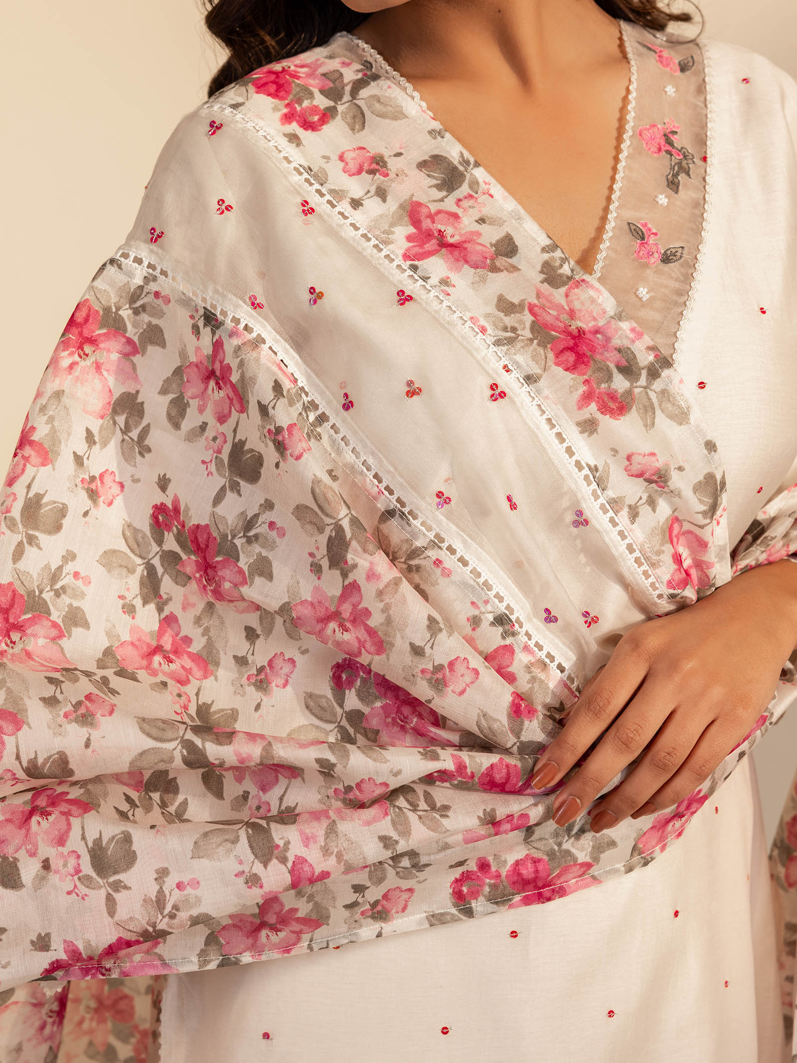 Pearl Petals Chanderi Dupatta