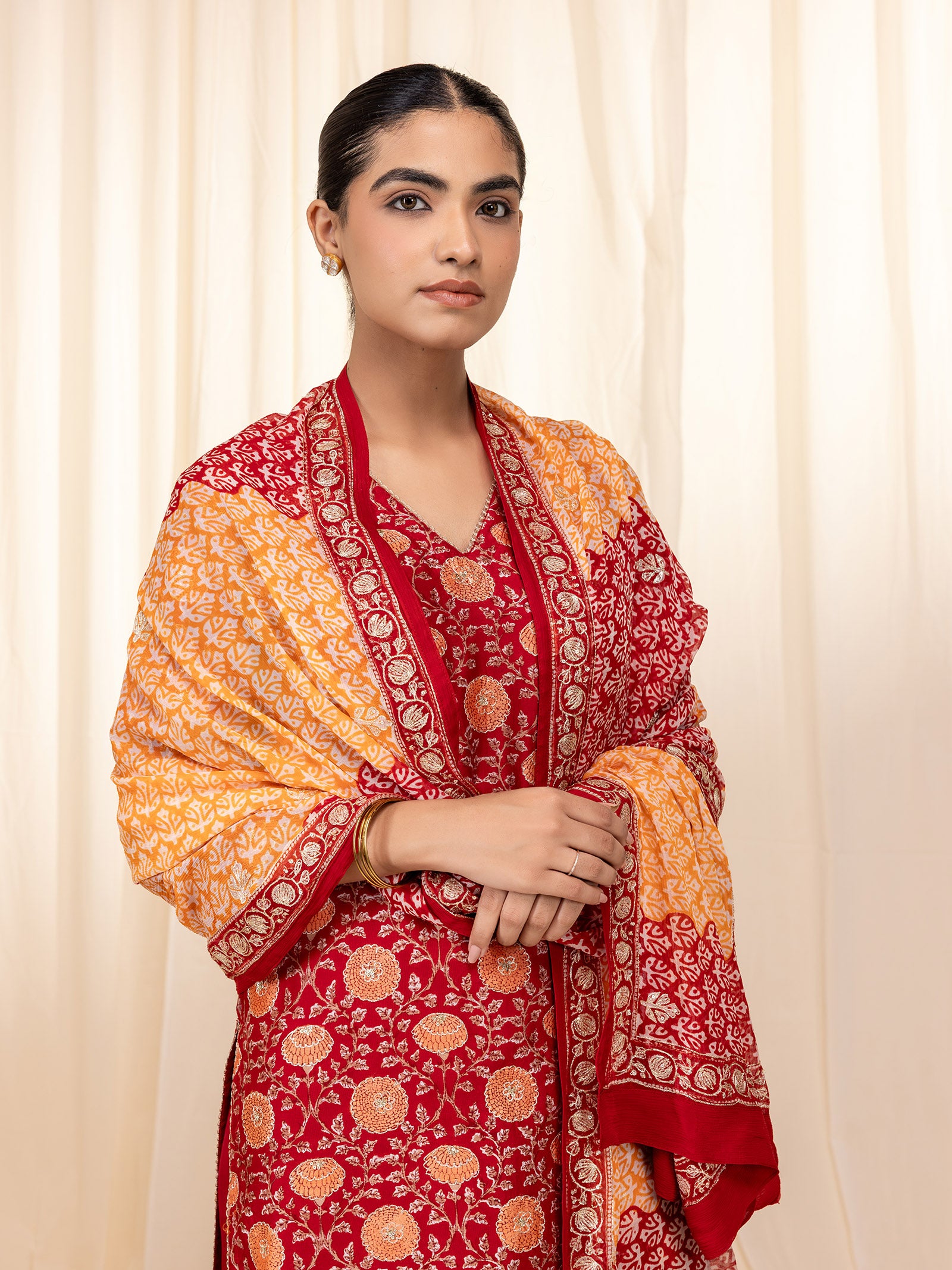 Sakhi Saheliya Red Chiffon Dupatta