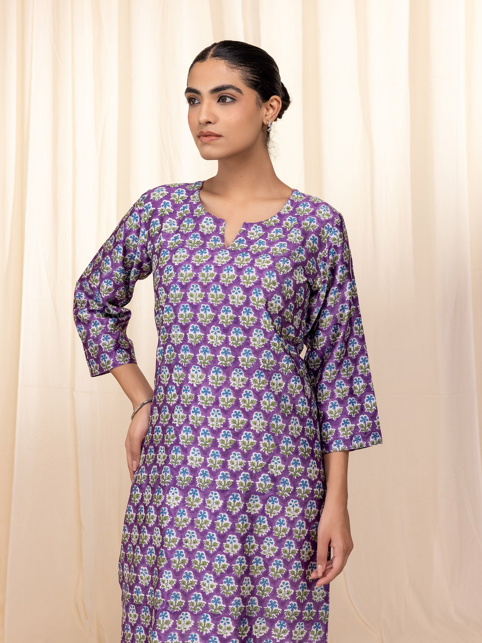 Sakhi Saheliya Purple Chanderi Kurta