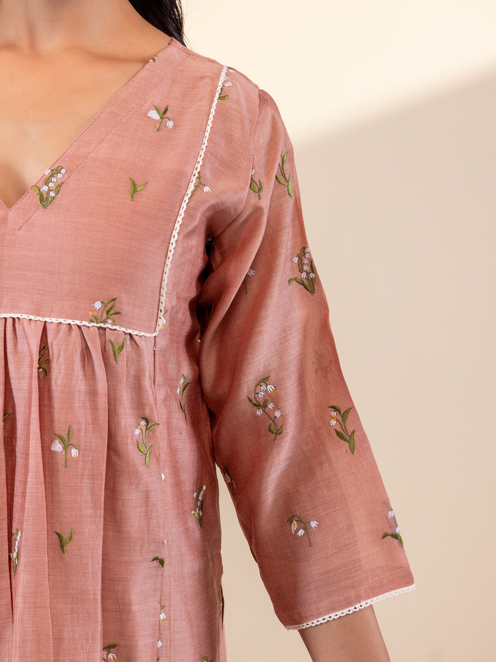Alice In Wonderland Peach Chanderi Kurta