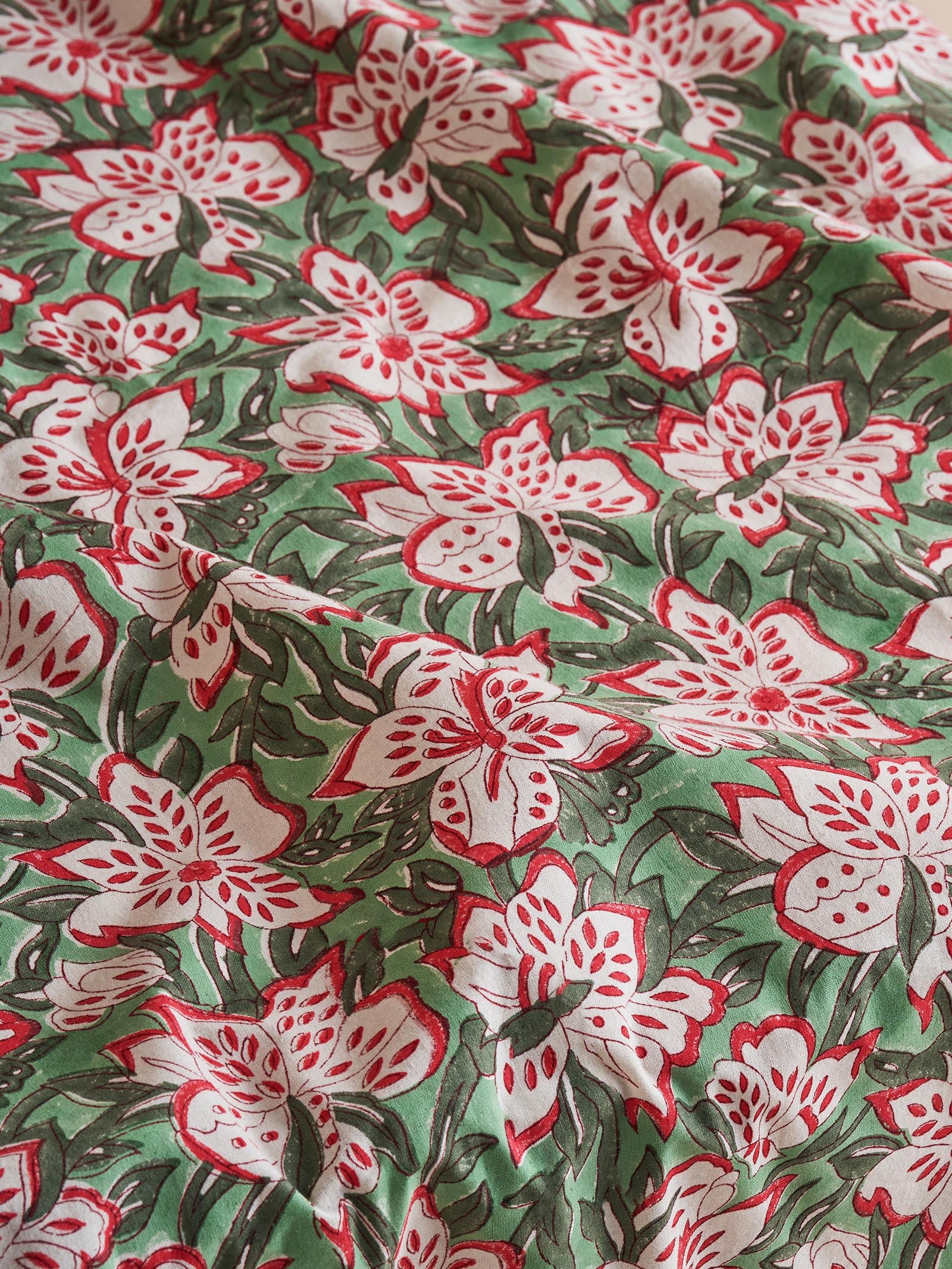 Pali Bed Cover