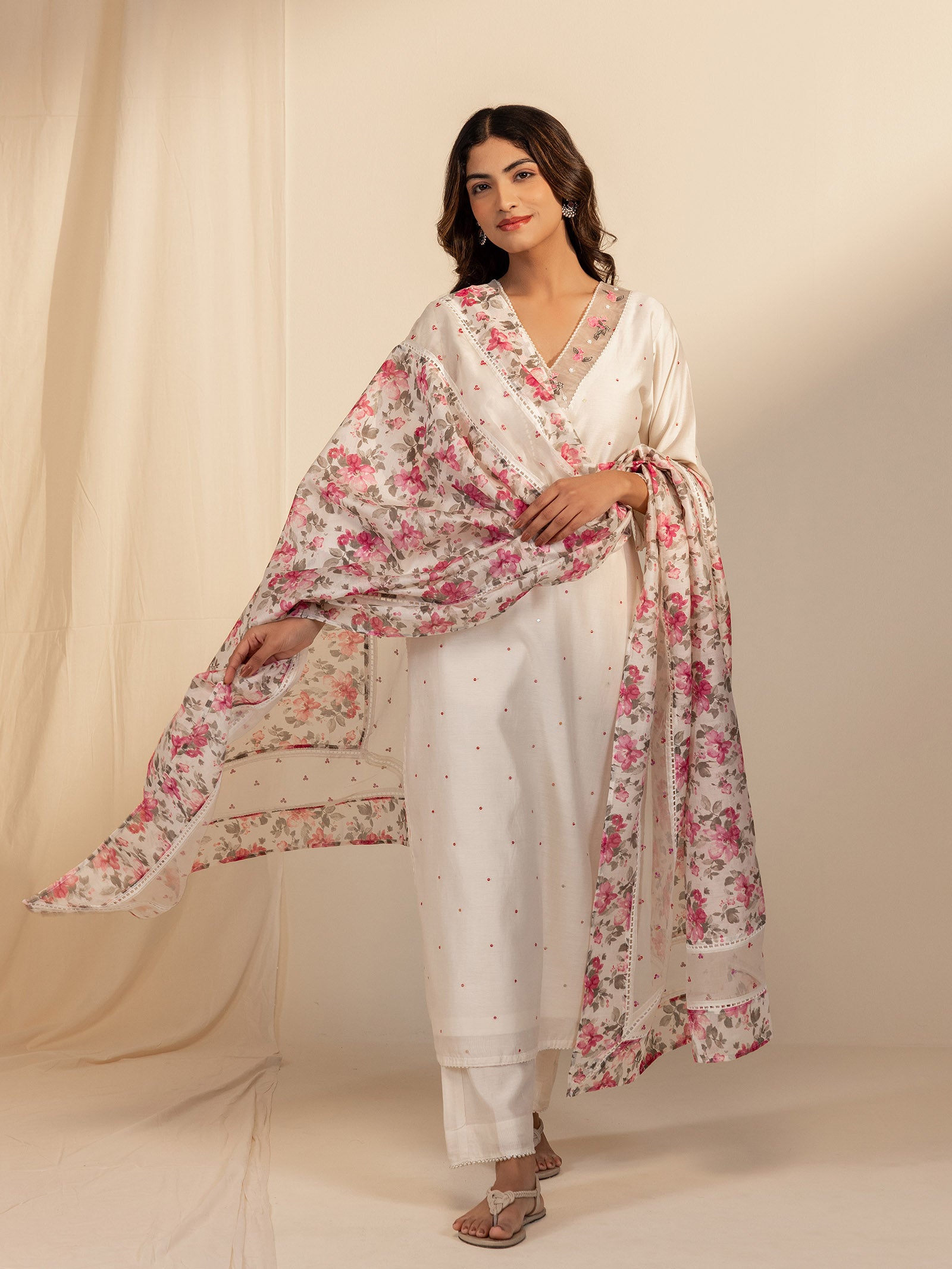 Pearl Petals Chanderi Dupatta
