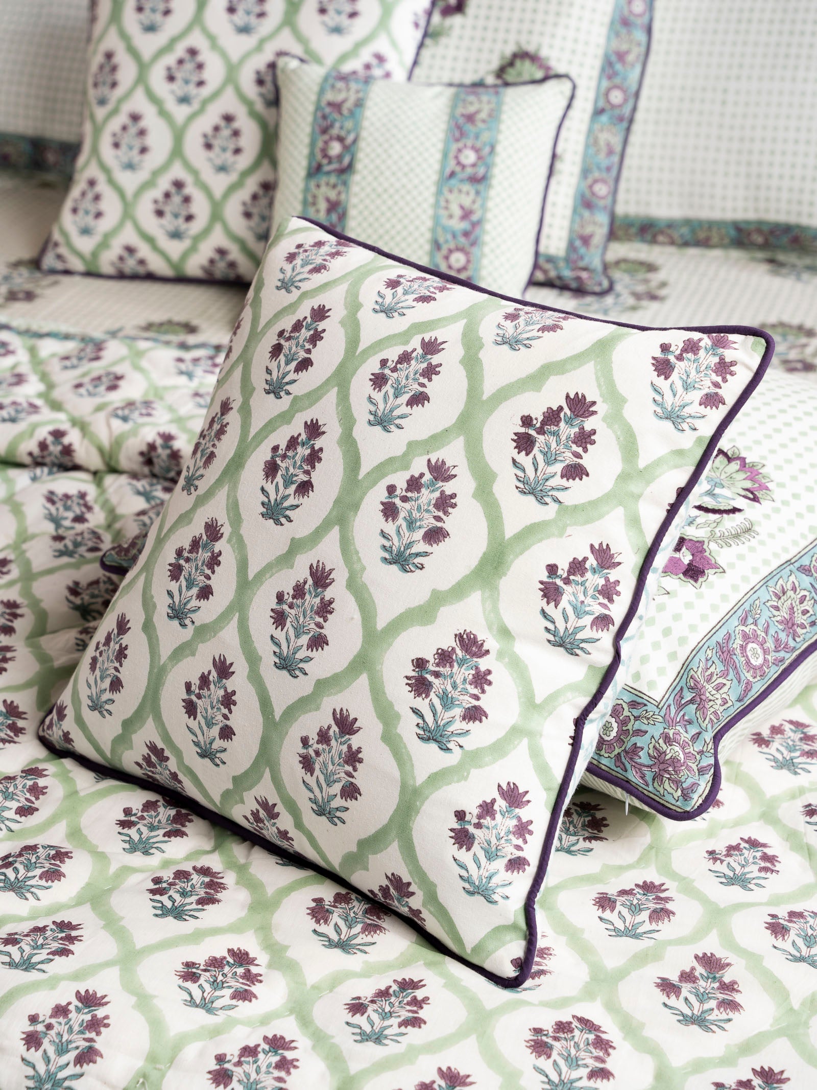 Ranthambore 16 " x 16" Cushion Cover