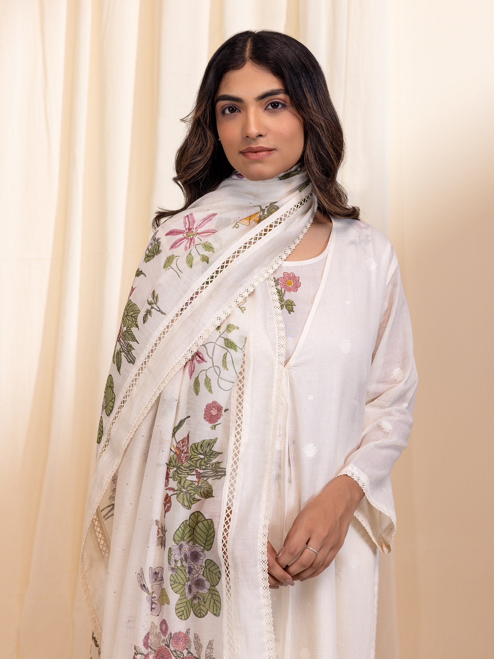 Bawan Rang Chanderi Dupatta