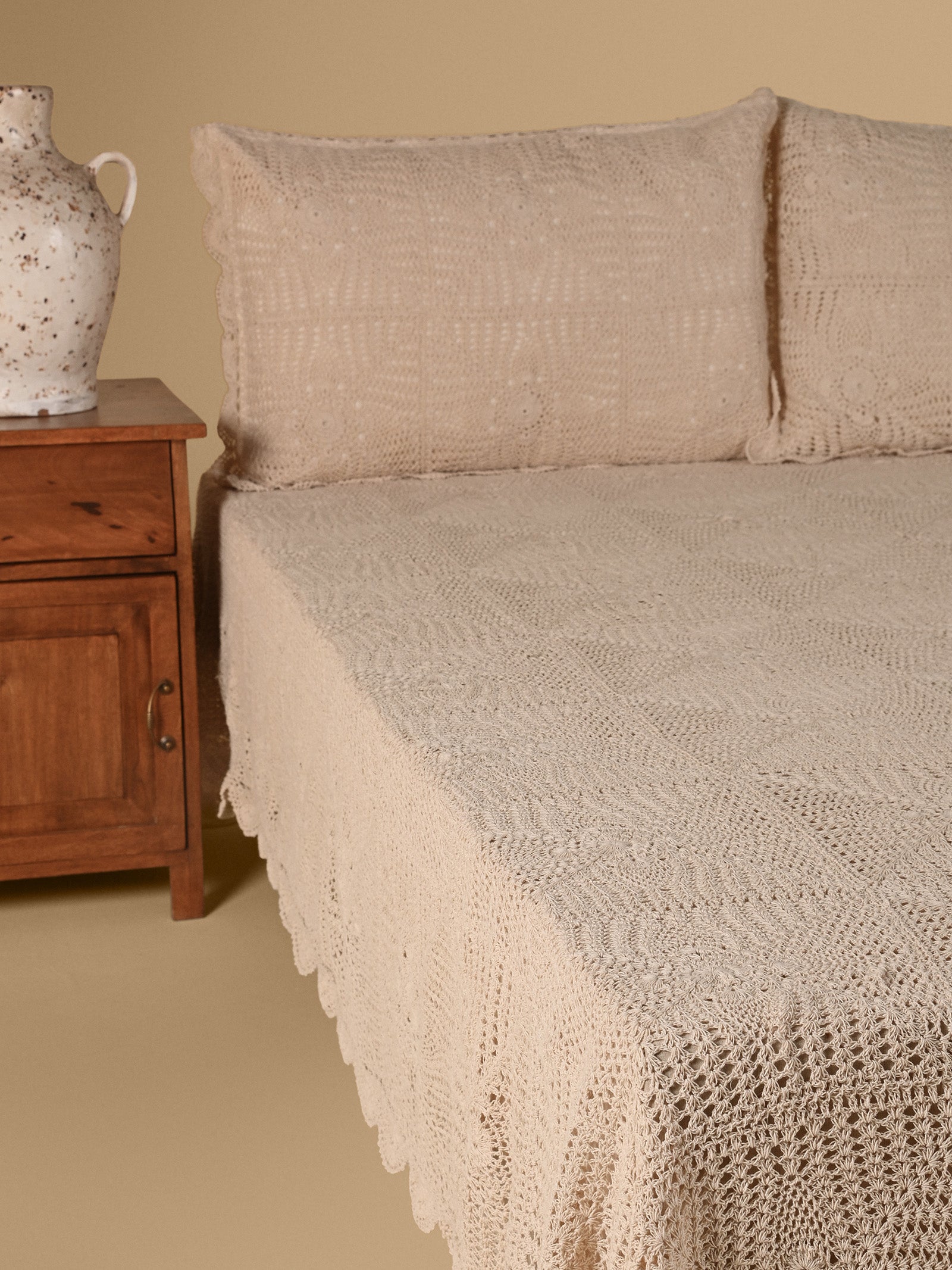 Crochet Classic Bed Cover