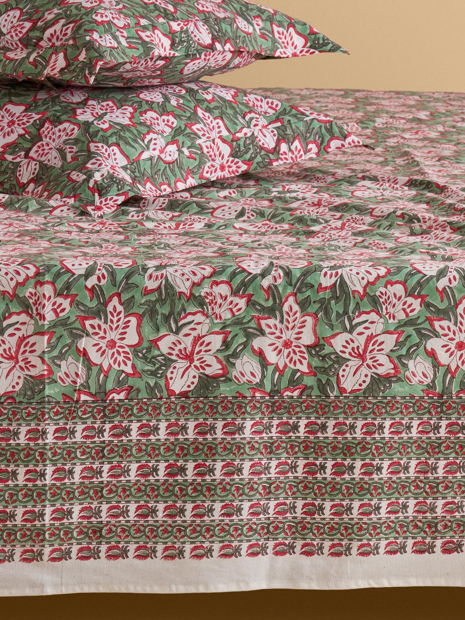 Pali Bed Cover