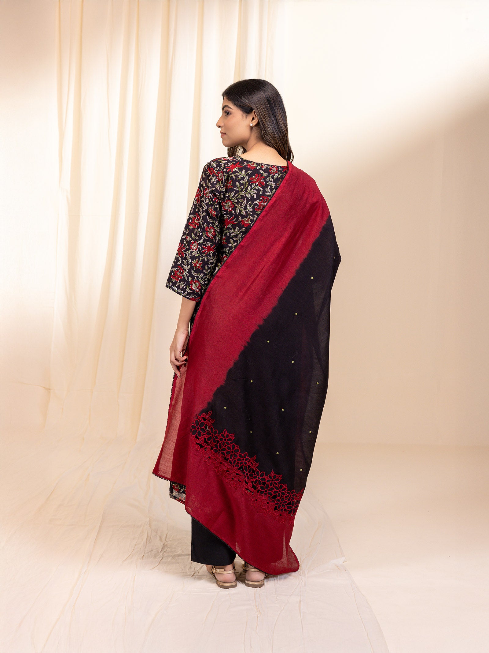 Black Beauty Chanderi Dupatta