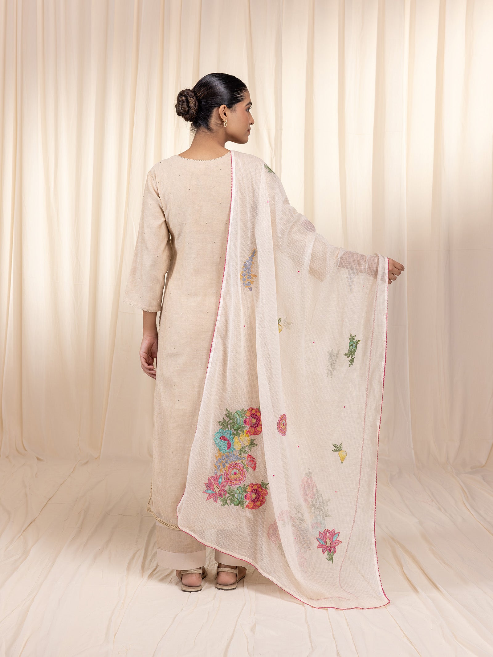 Blooming Paradise Kota Dupatta