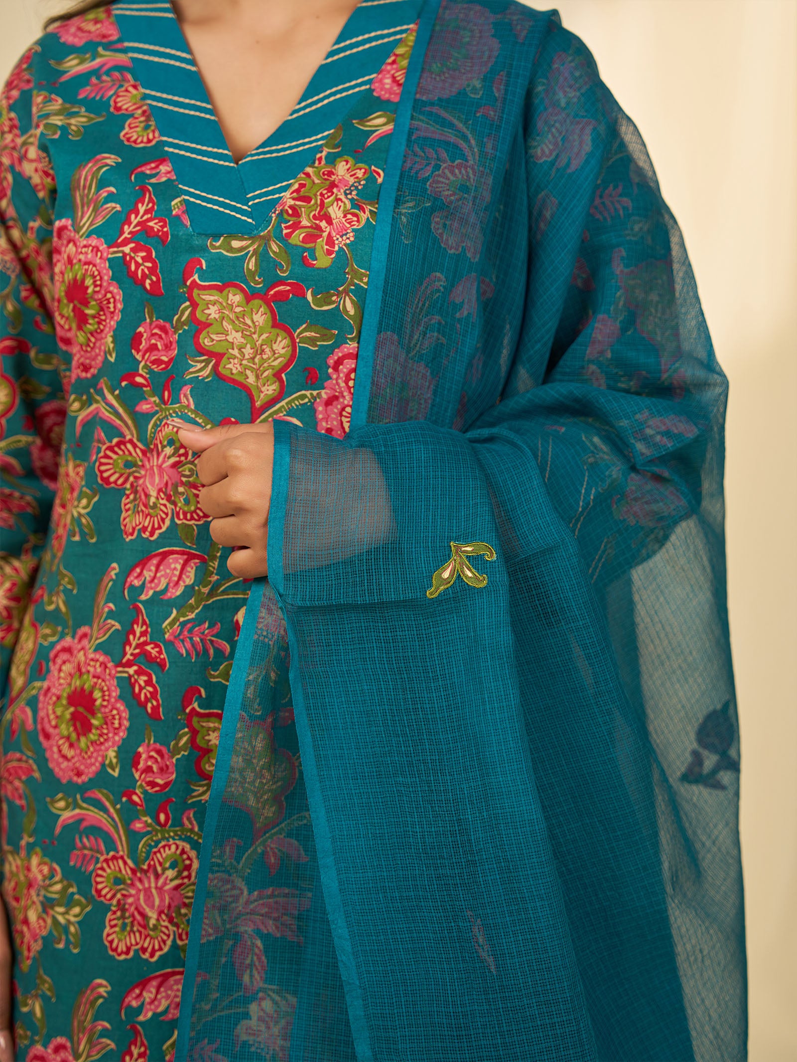 Bottle Jazz Kota Dupatta