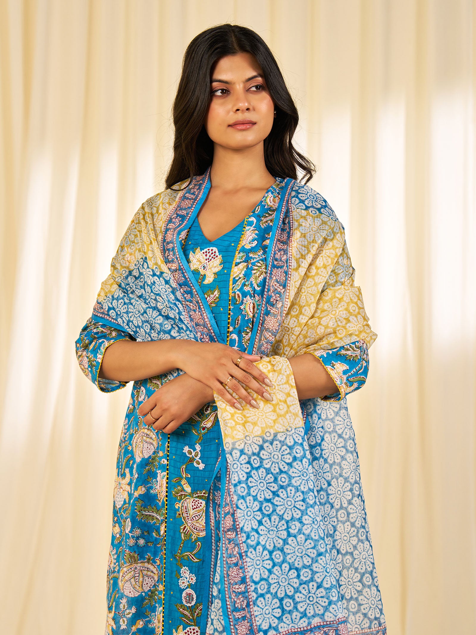 Chalchitra Kota Dupatta