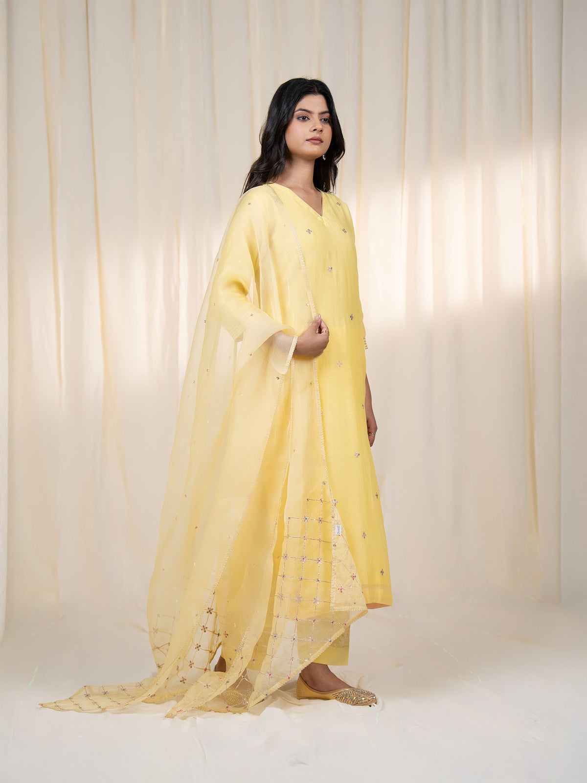 Chama-Cham Lemon Organza Dupatta