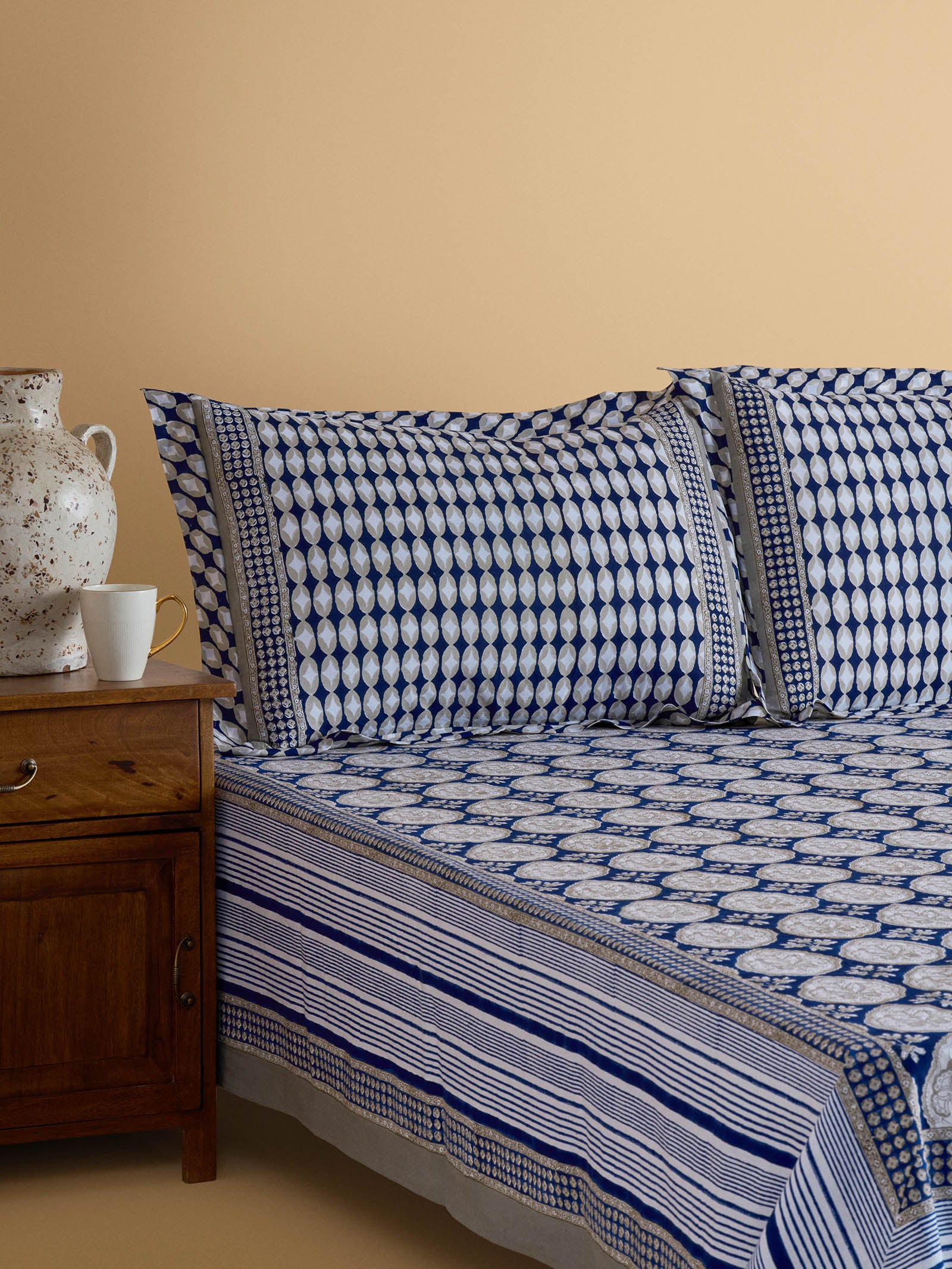 Fateh Sagar Bed Cover