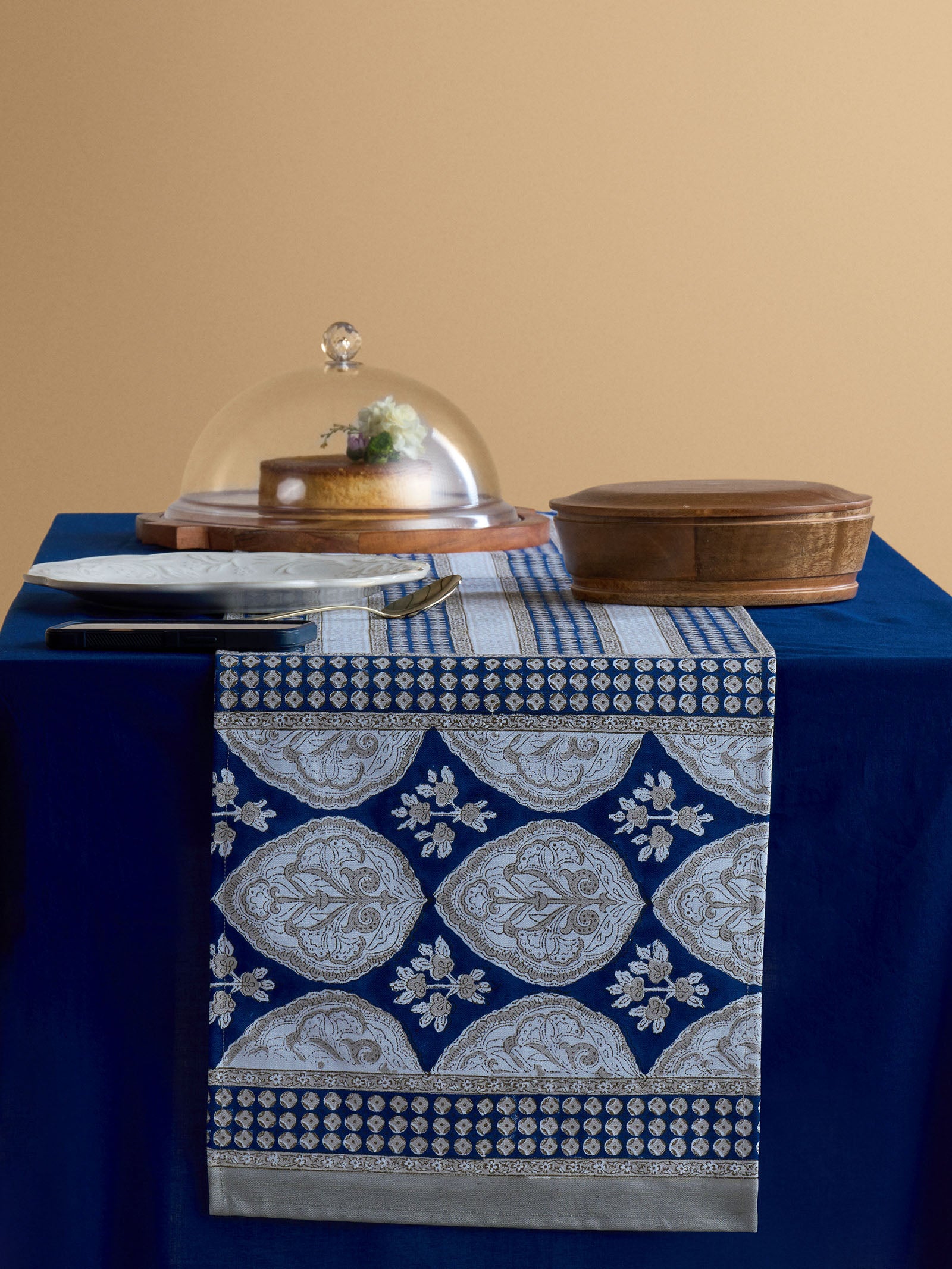 Fateh Sagar Table Runner
