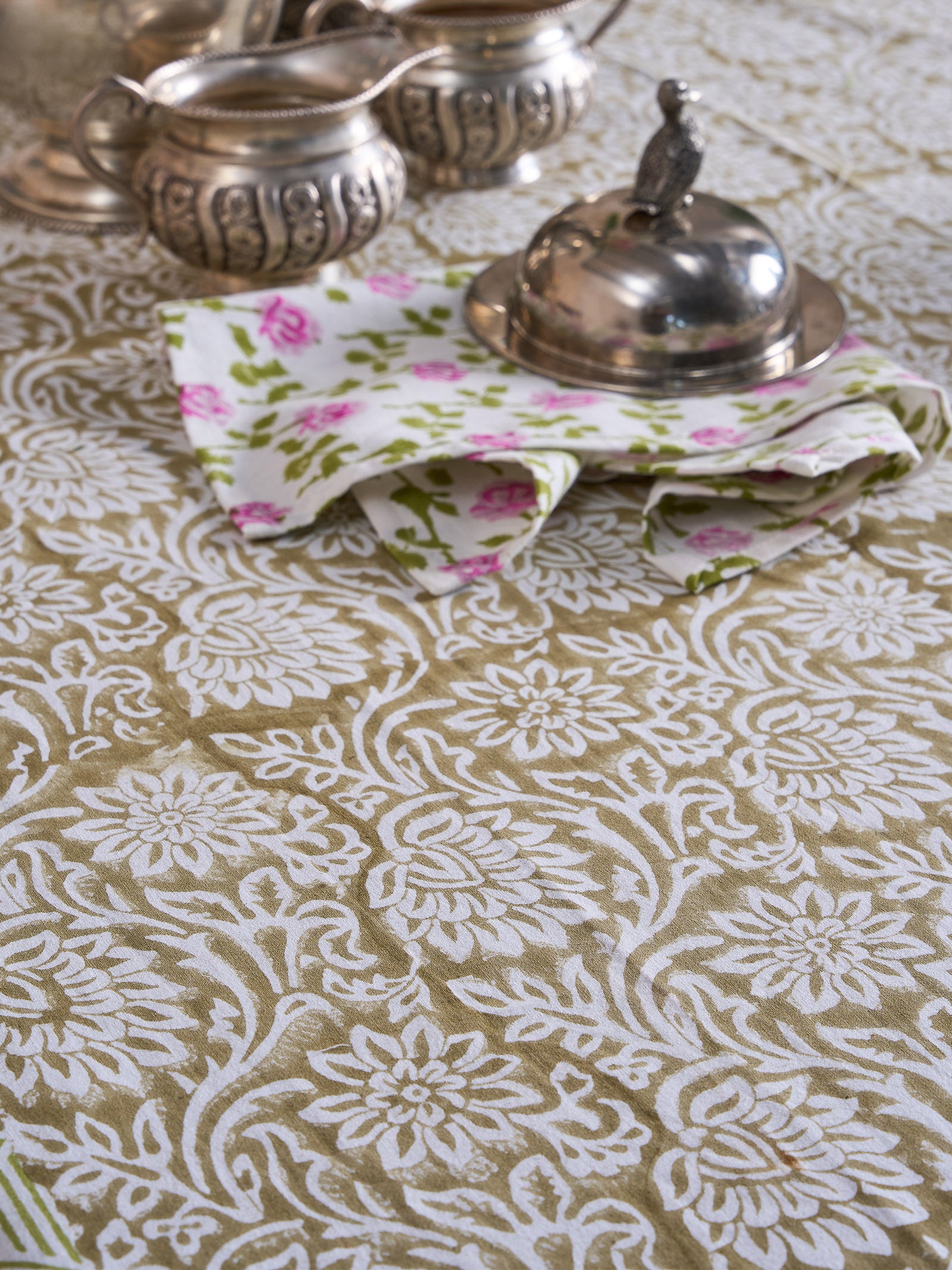 Ganganagar Table Cover