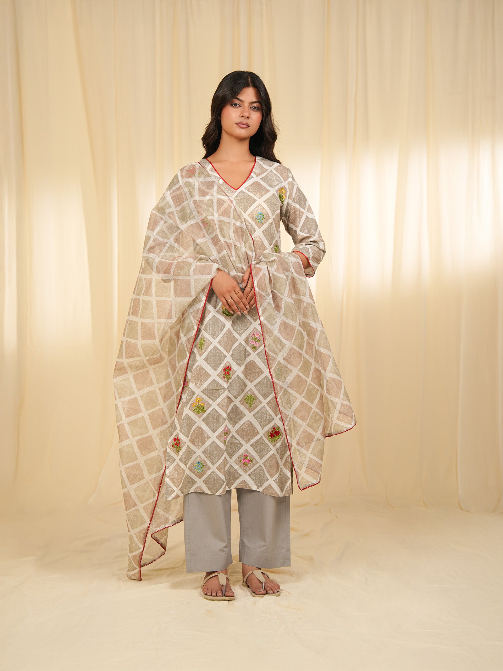 Grey Square Kota Dupatta