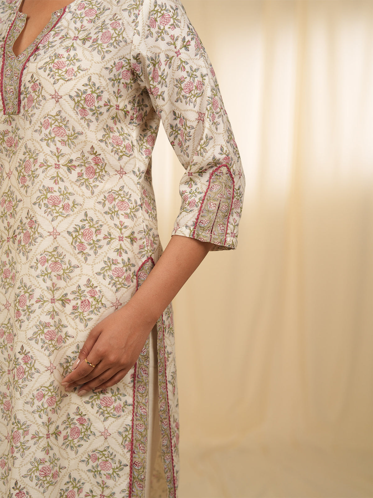 Gulposh Chanderi Kurta