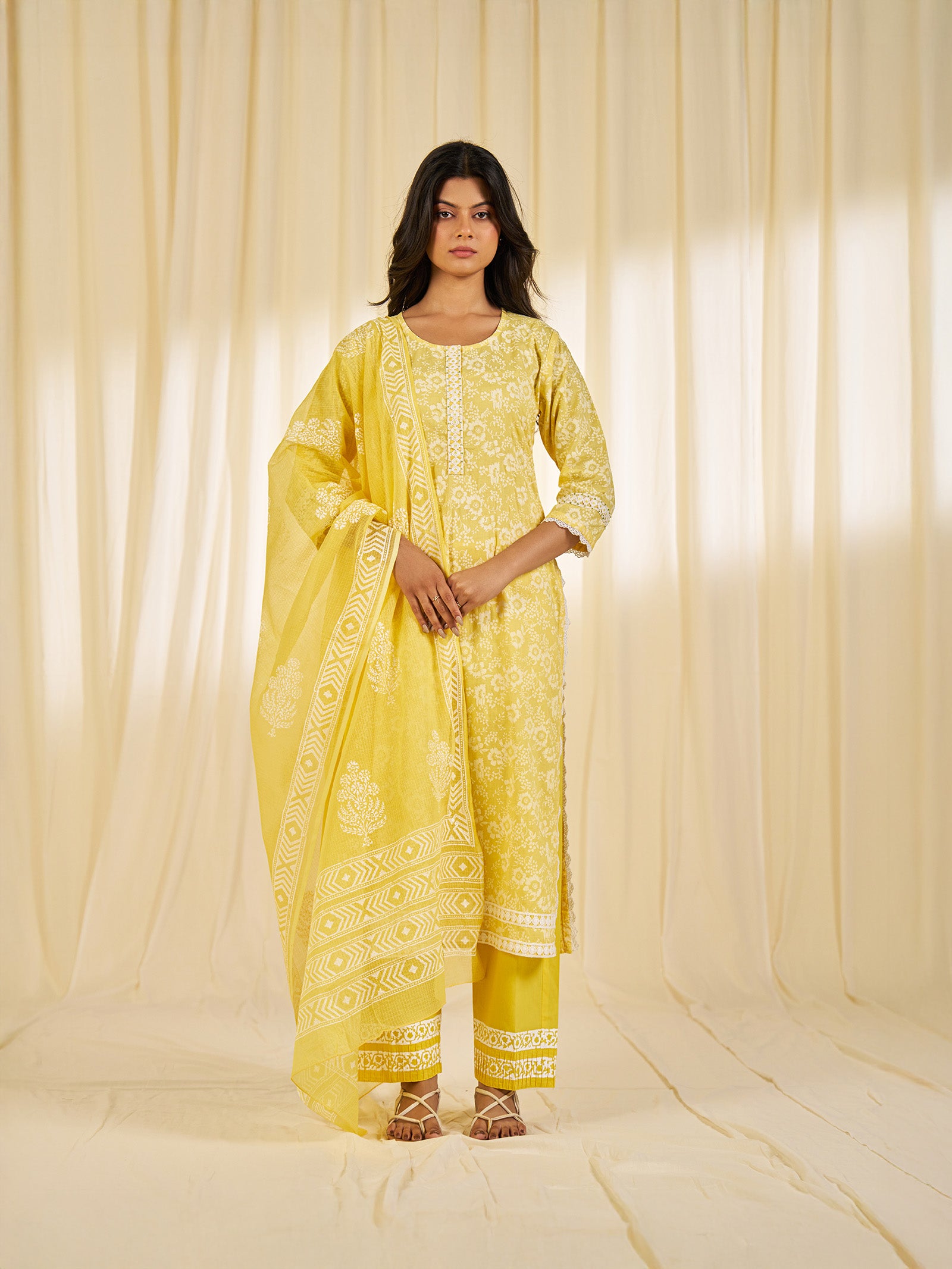 Haldi Kota Dupatta