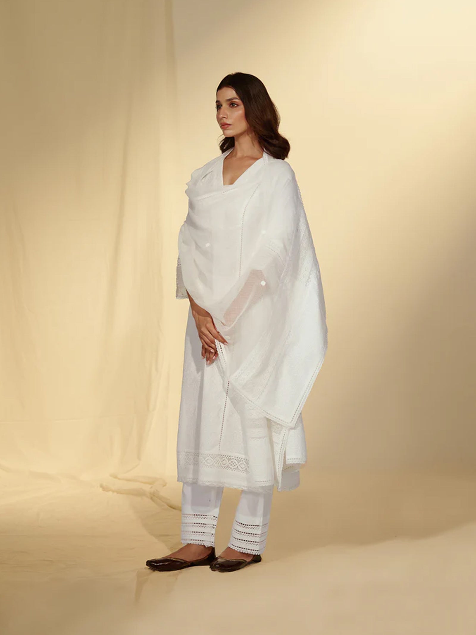 Roses In White Cotton Kurta