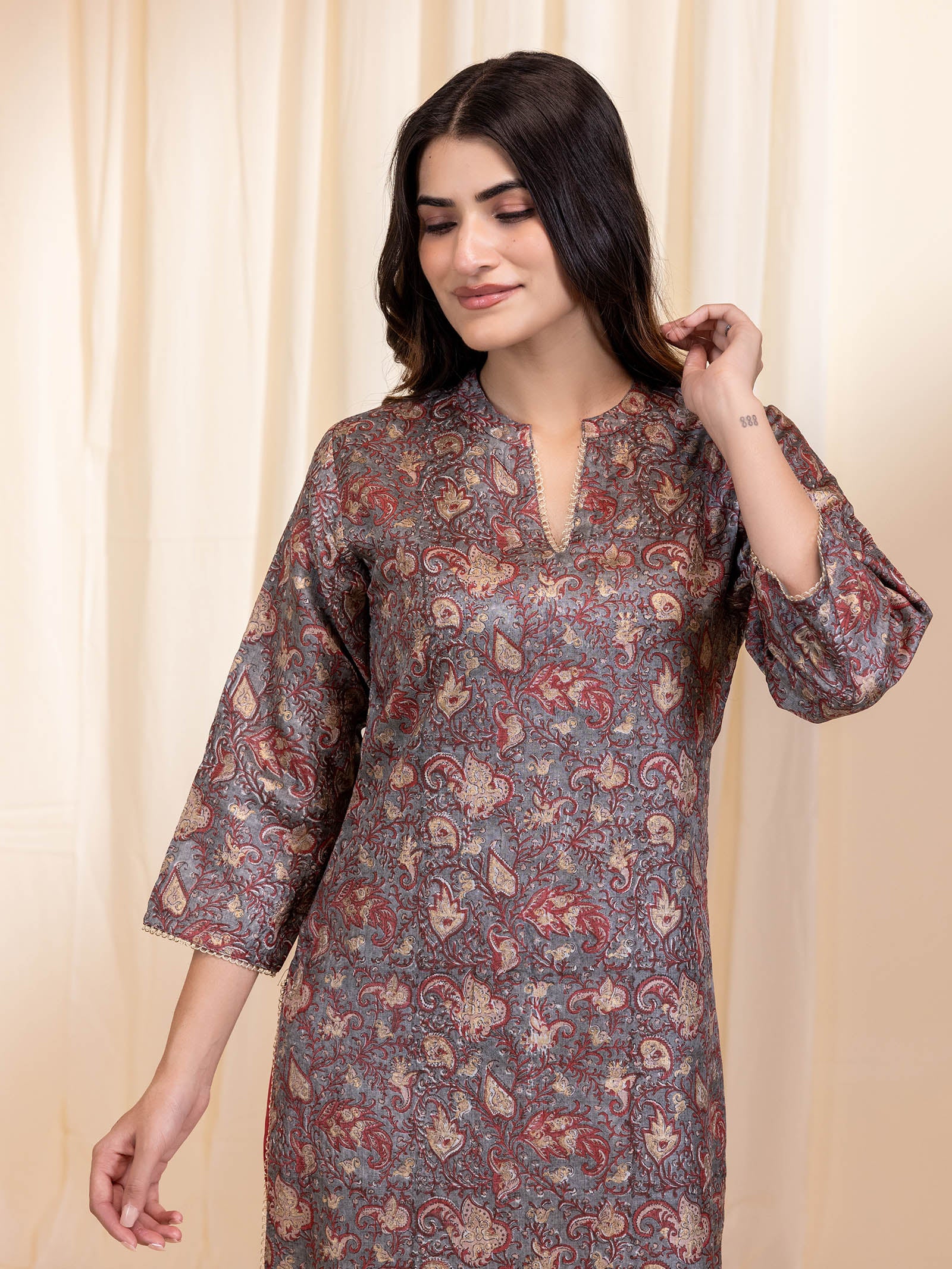 Golden Hues Tussar Silk Kurta