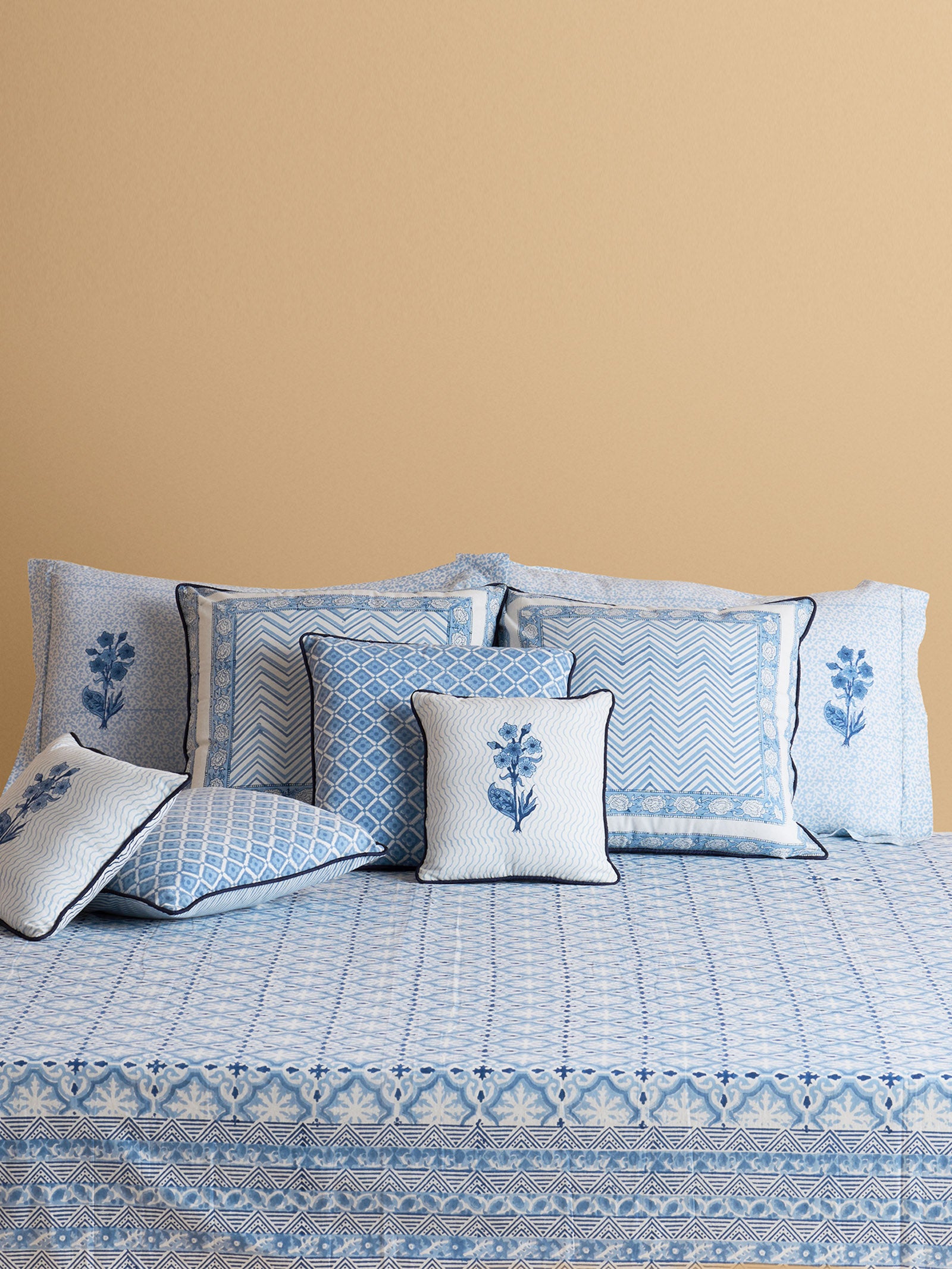 Lake Pichola Bed Cover