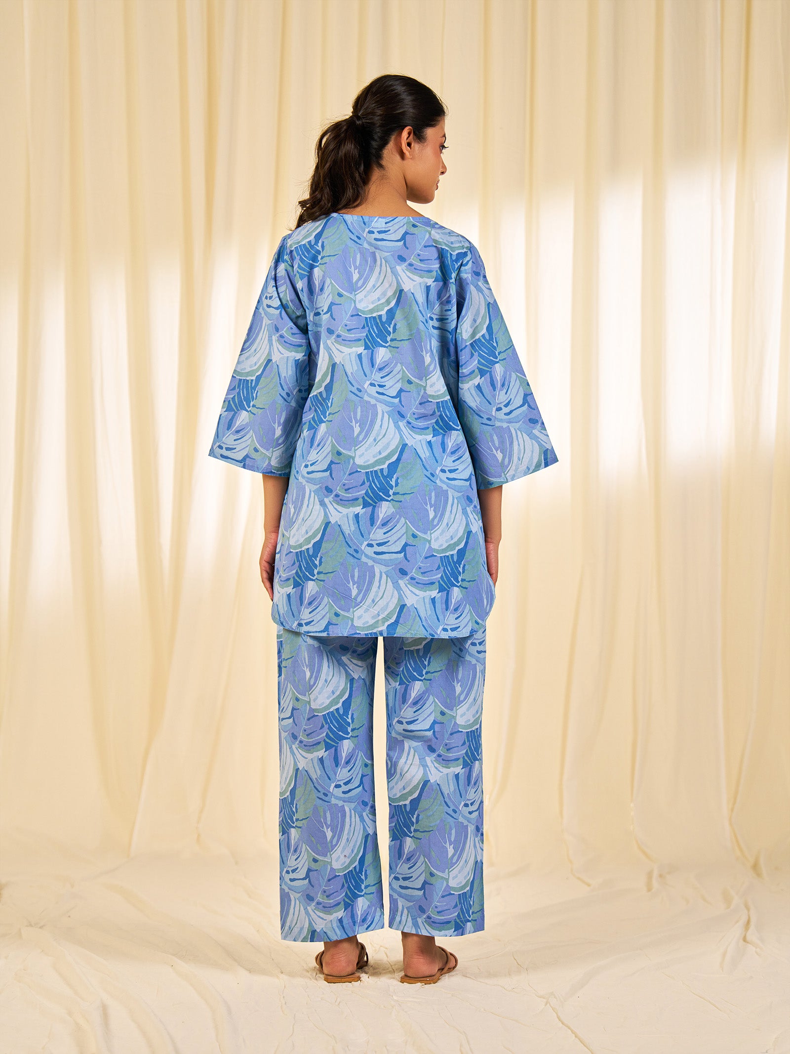 Leaves Blue Cotton Night Suit