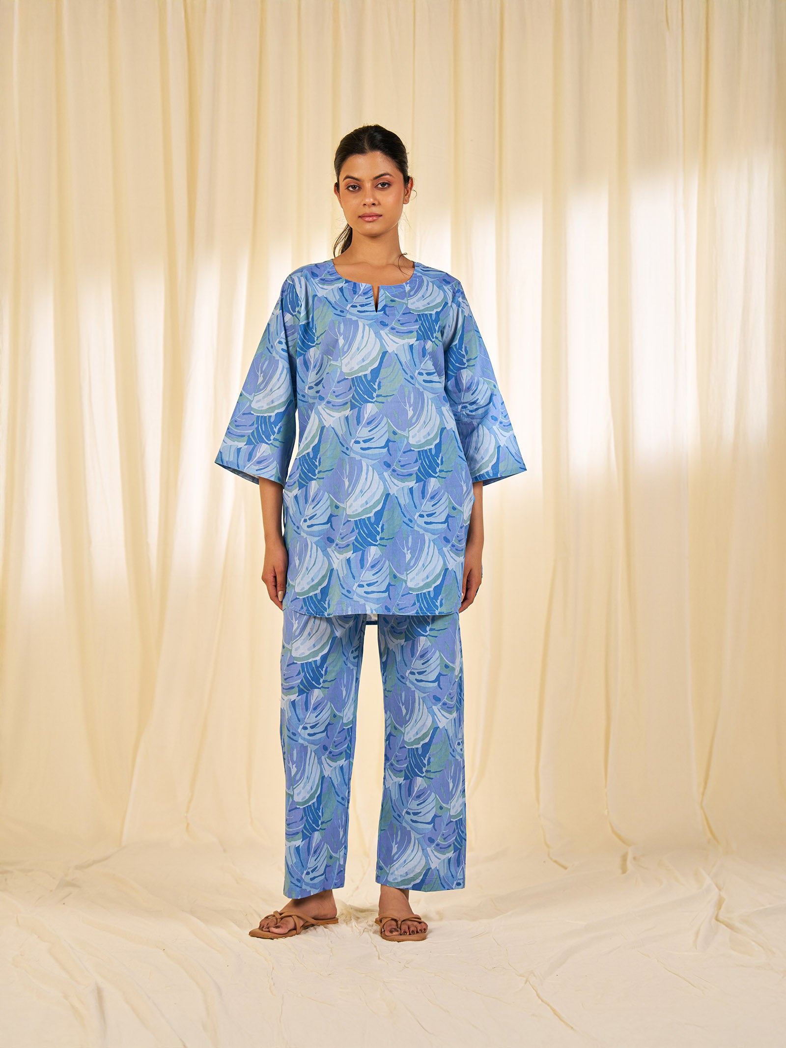 Leaves Blue Cotton Night Suit