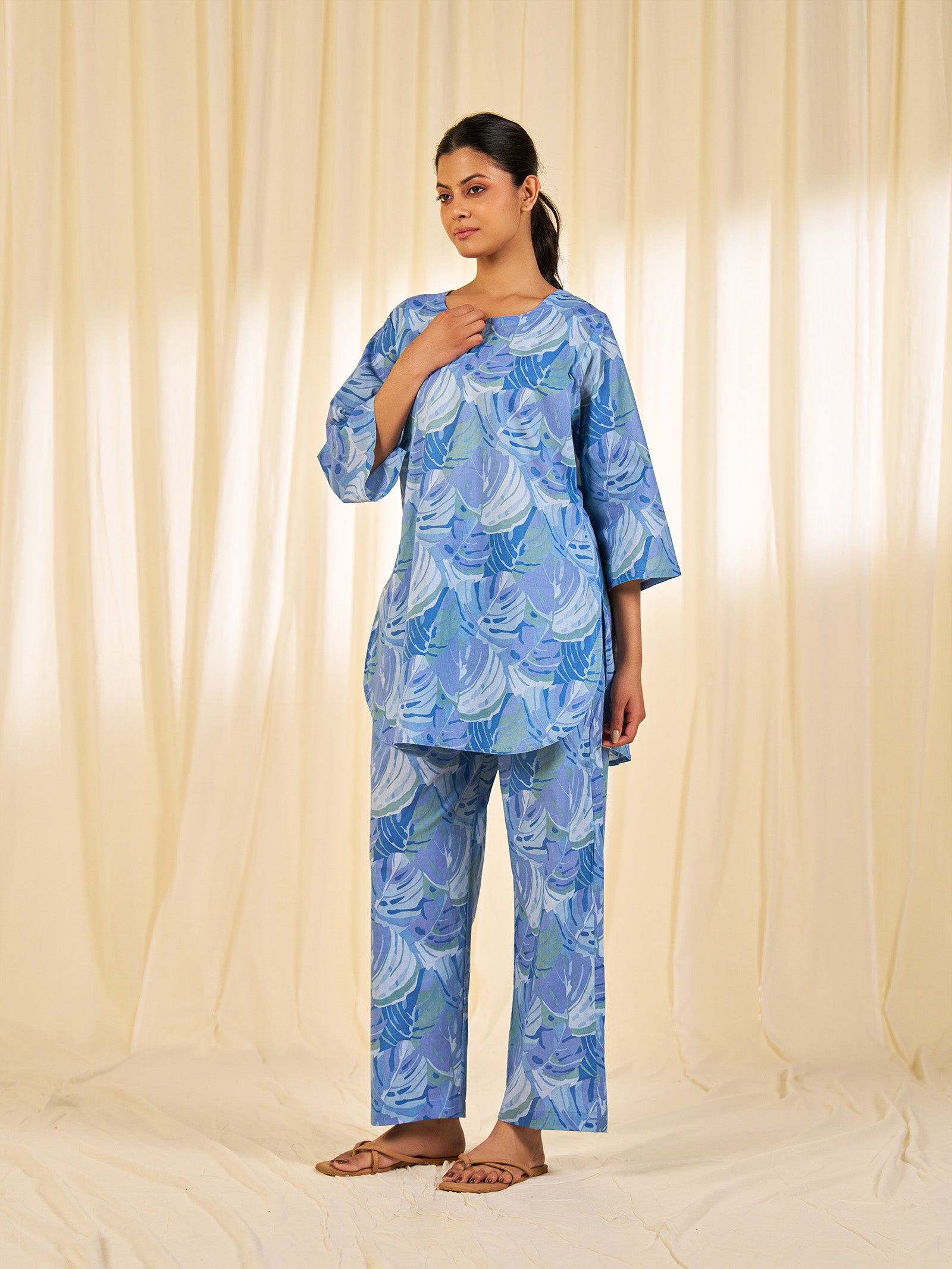Leaves Blue Cotton Night Suit
