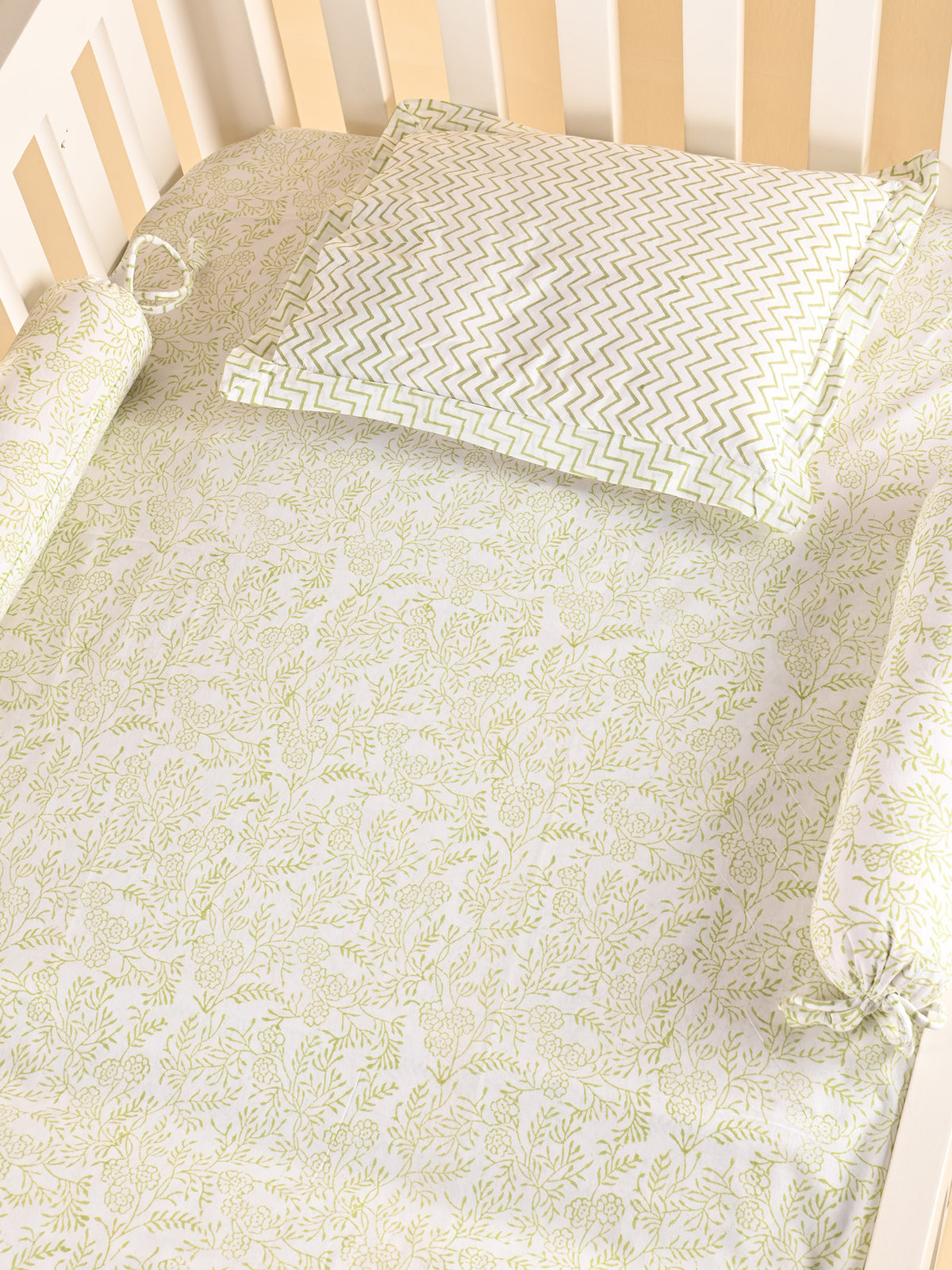 Marty Zebra Crib Set