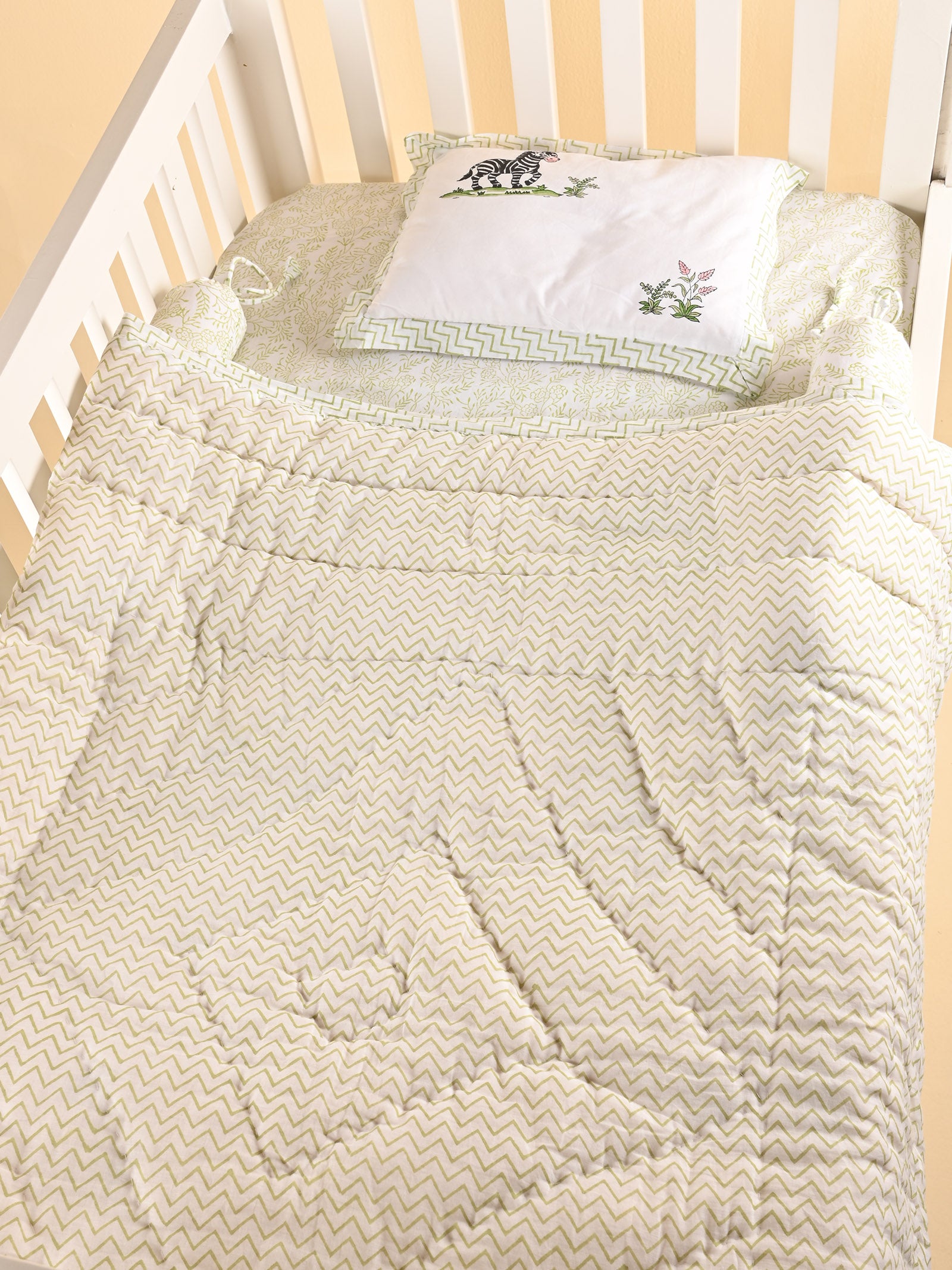 Marty Zebra Crib Set