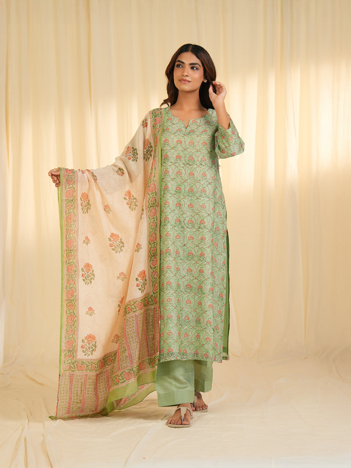 Nayaab Chanderi Dupatta
