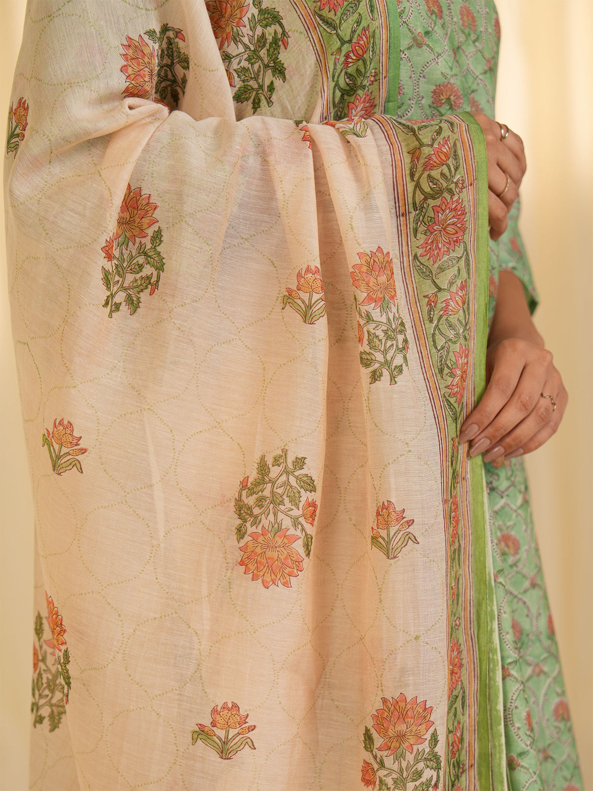 Nayaab Chanderi Dupatta