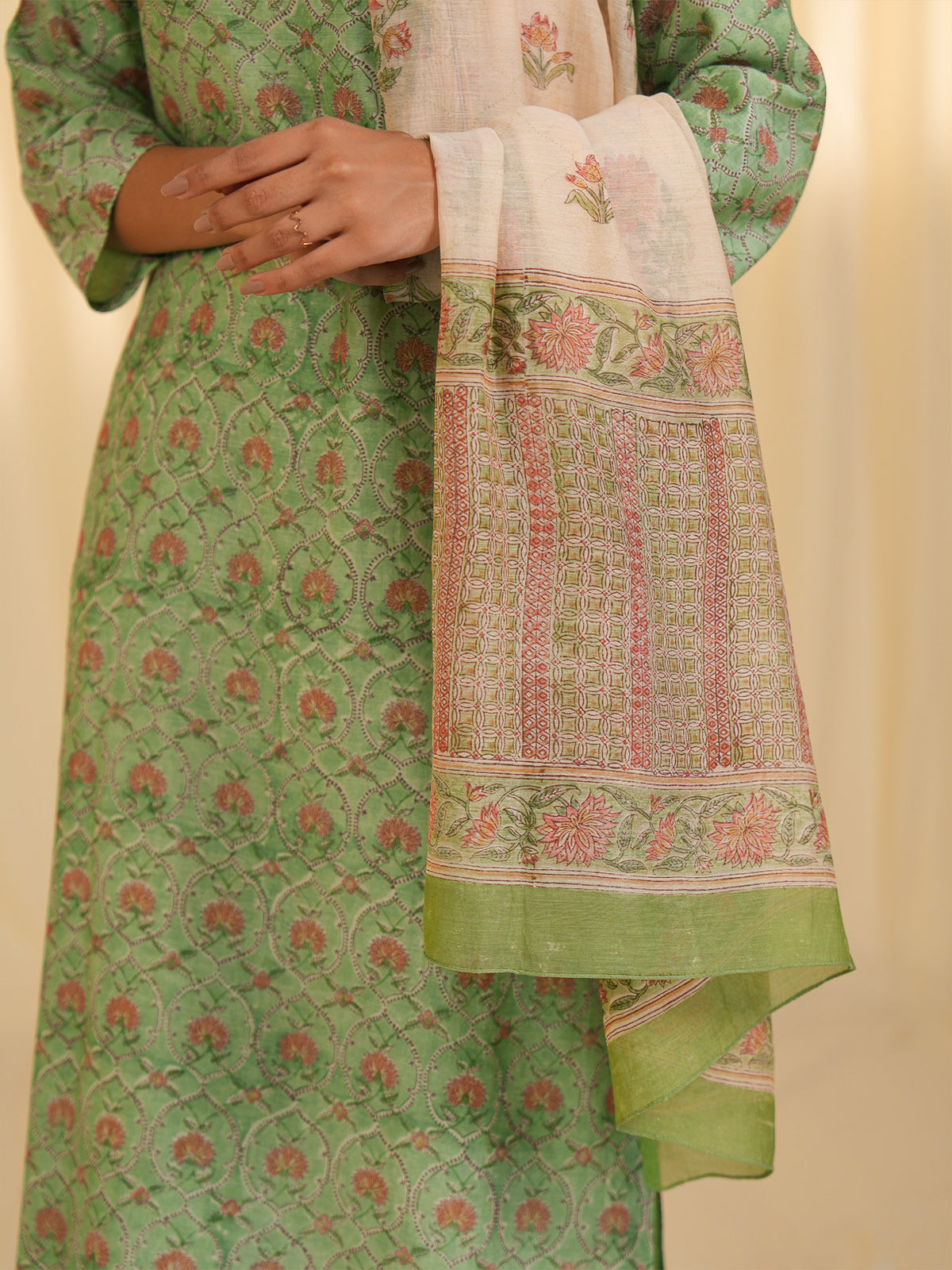 Nayaab Chanderi Dupatta