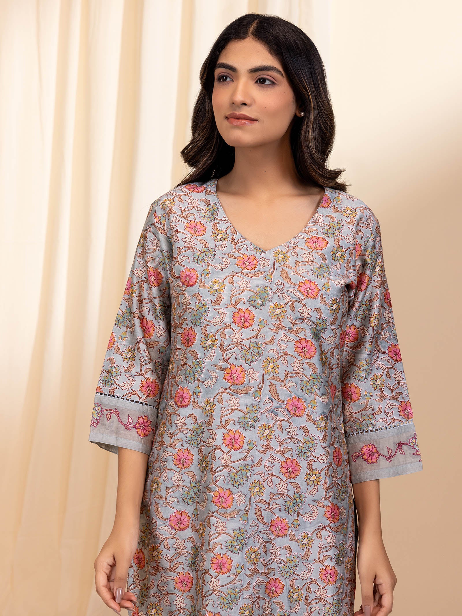 Rangrez Chanderi Kurta