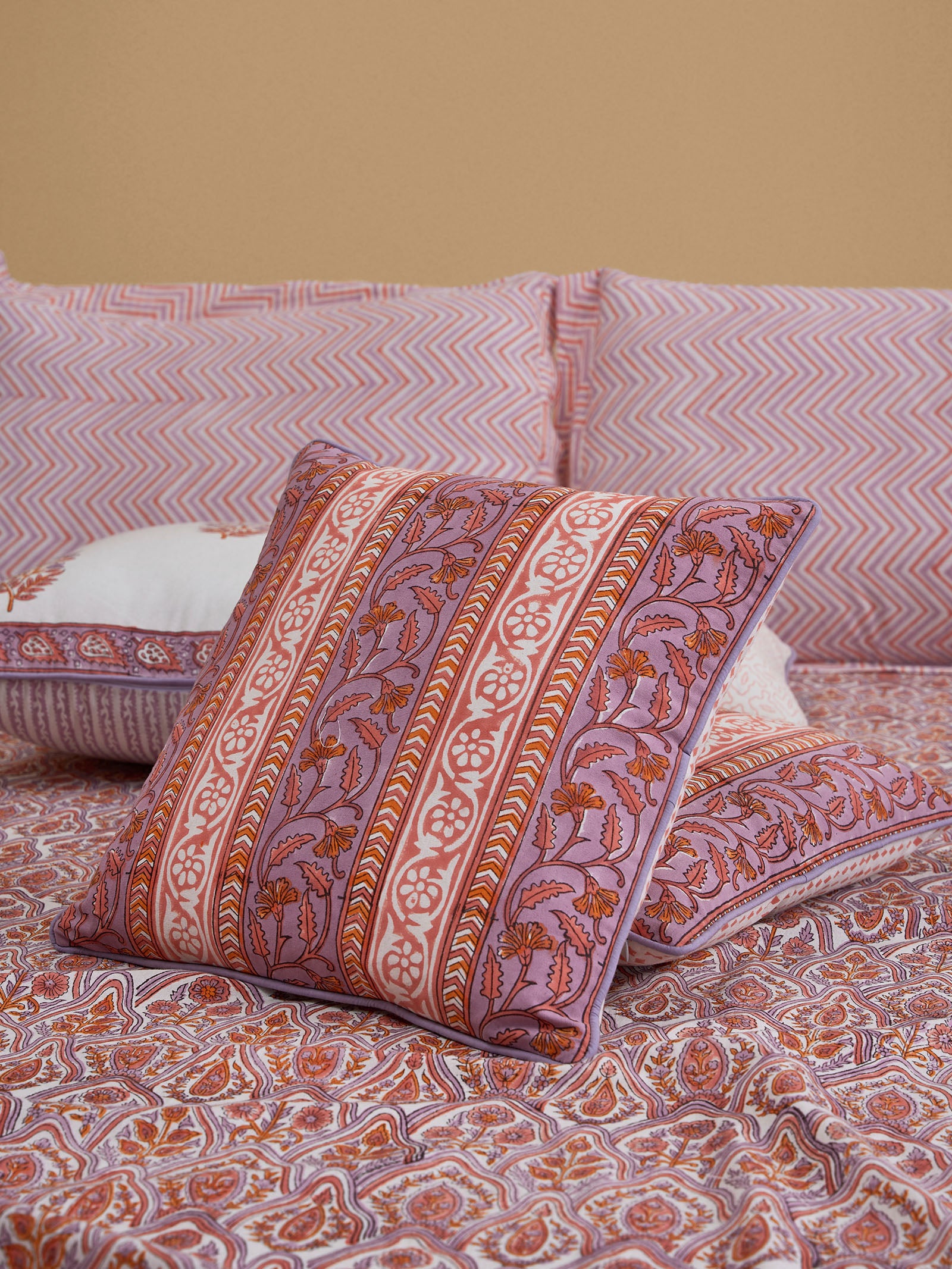 Jaipur 16" x 16" Cushion Cover