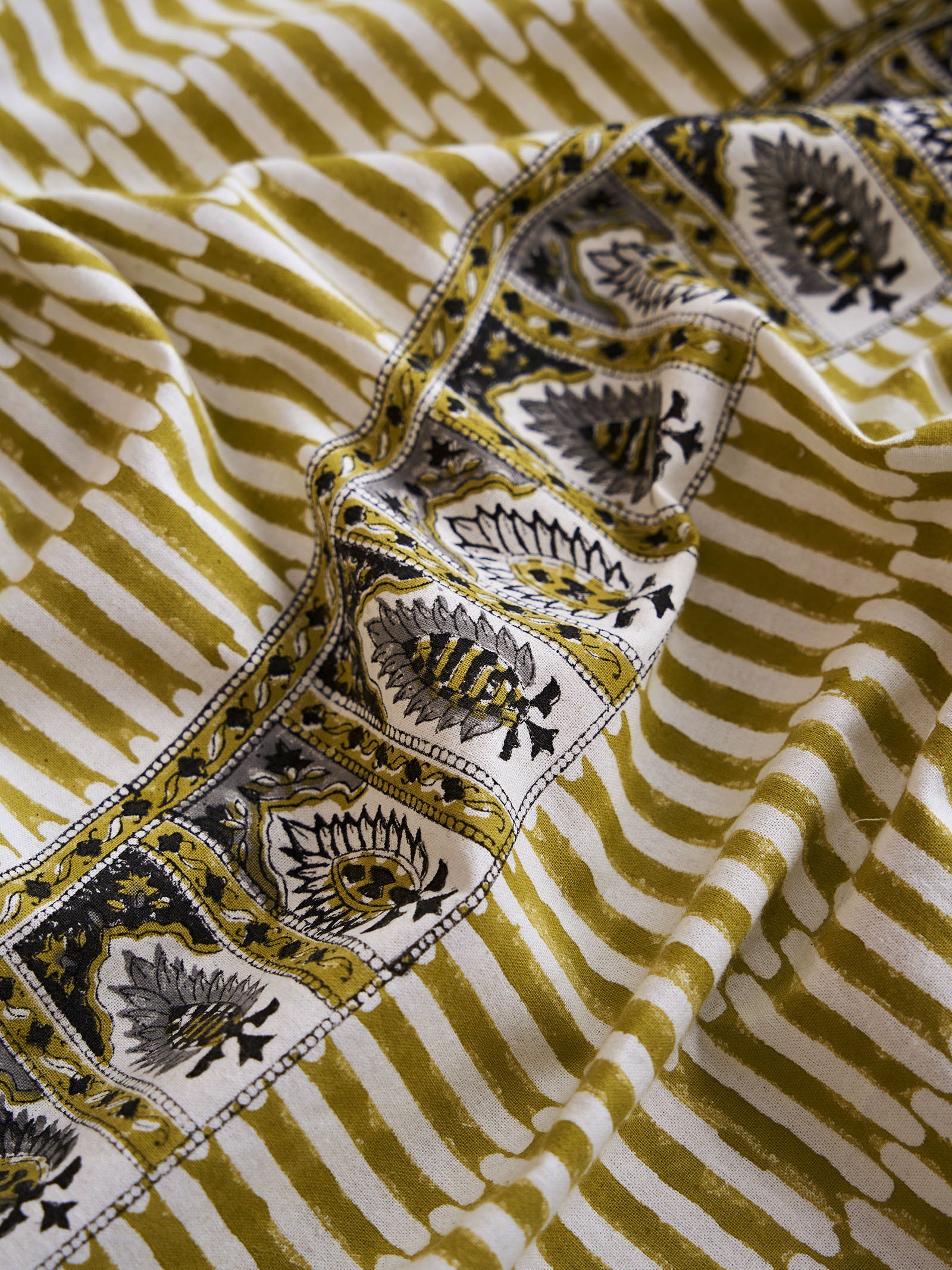 Kumbhalgarh Bed Cover