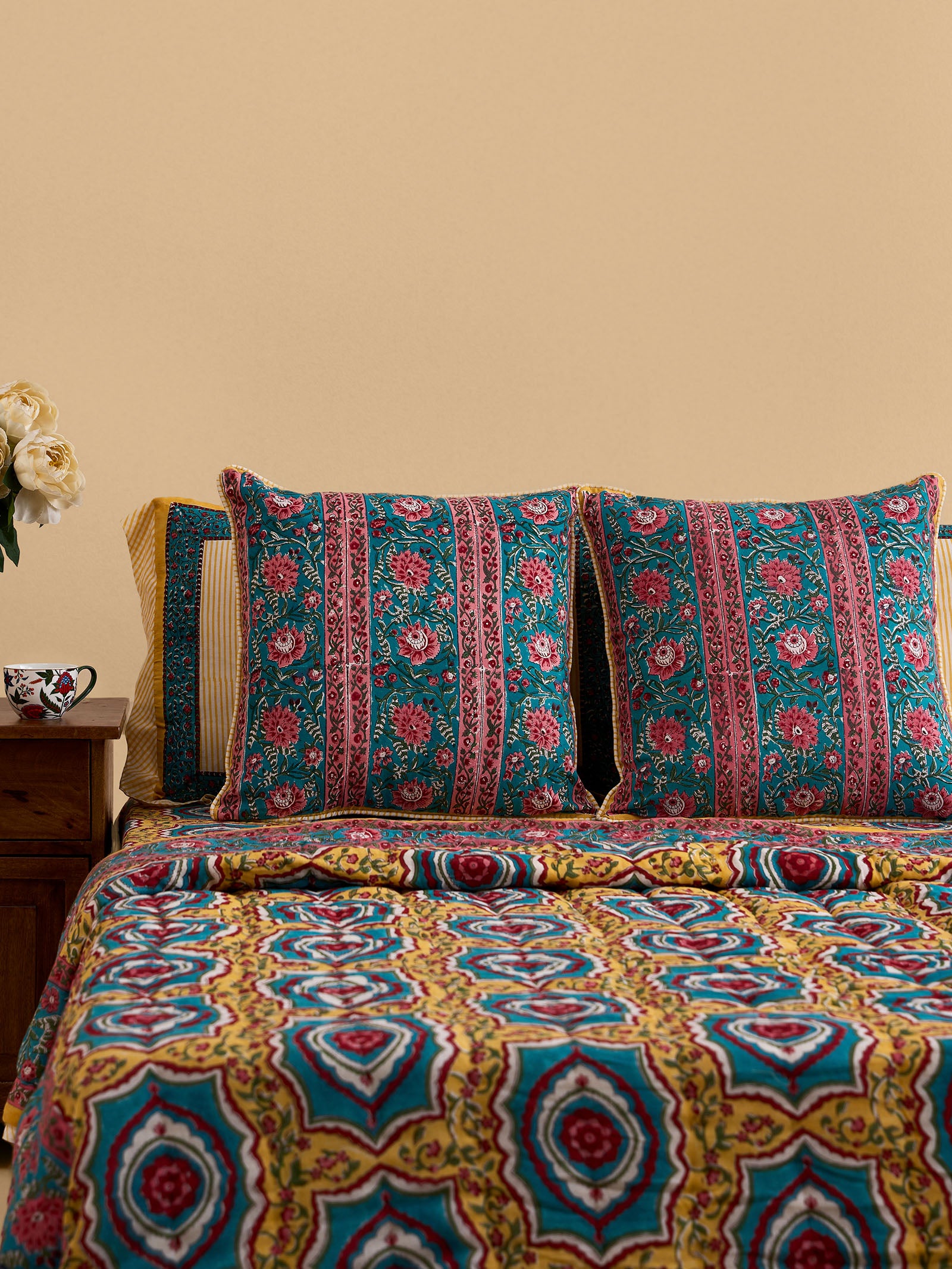 Nawalgarh 20" x 20" Cushion Cover