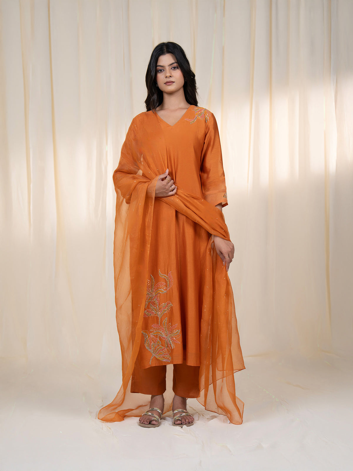 Sada Suhagan Shagun Chanderi Kurta