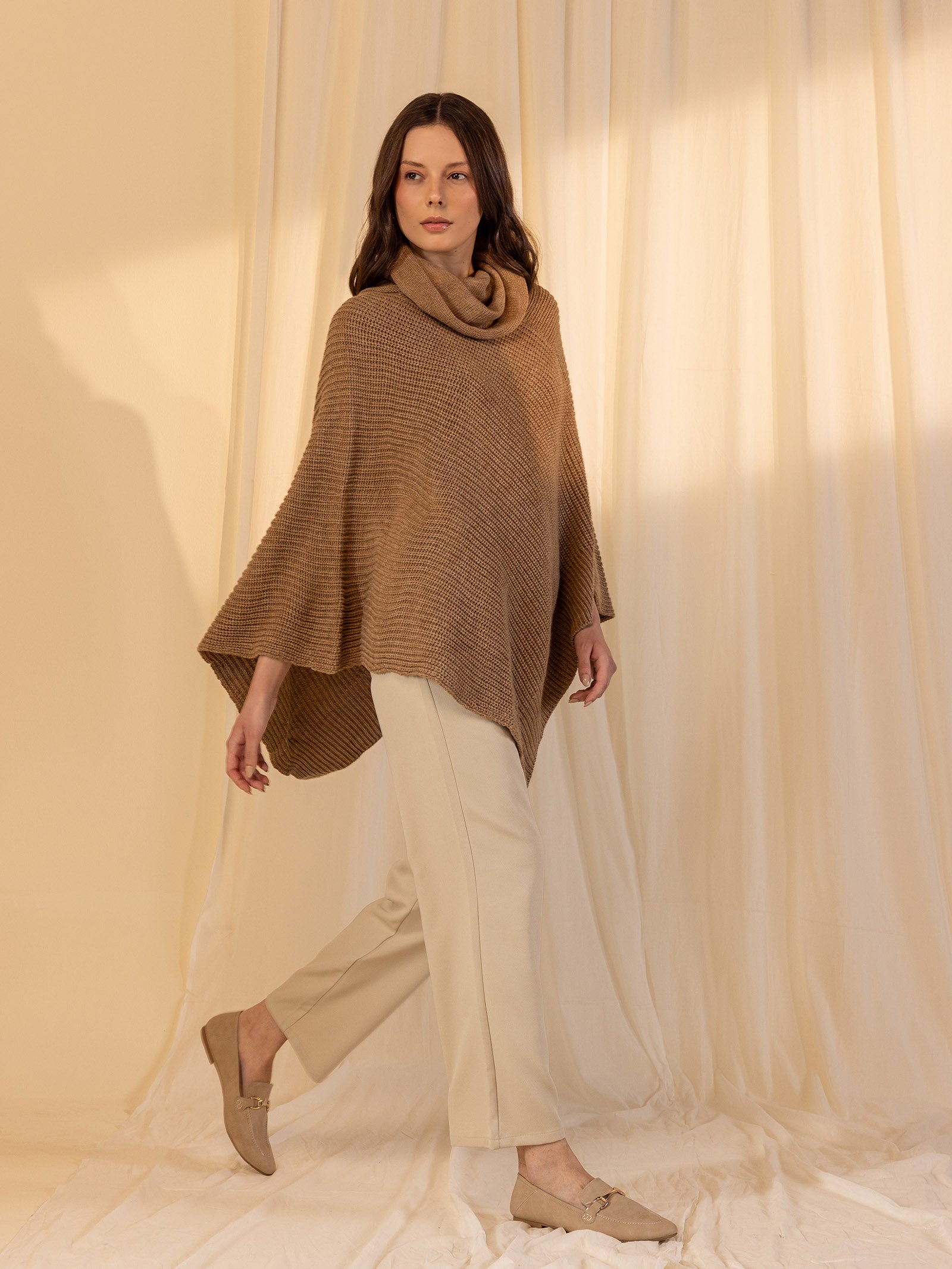 Woollen Safari Poncho - Dark Tan