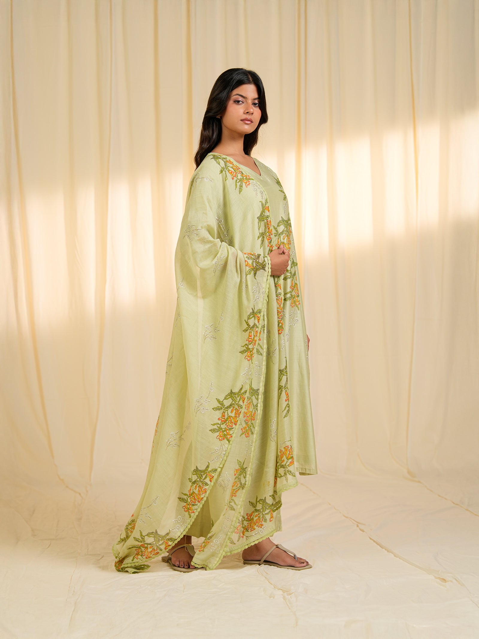 Trumpet Wine Chanderi Dupatta