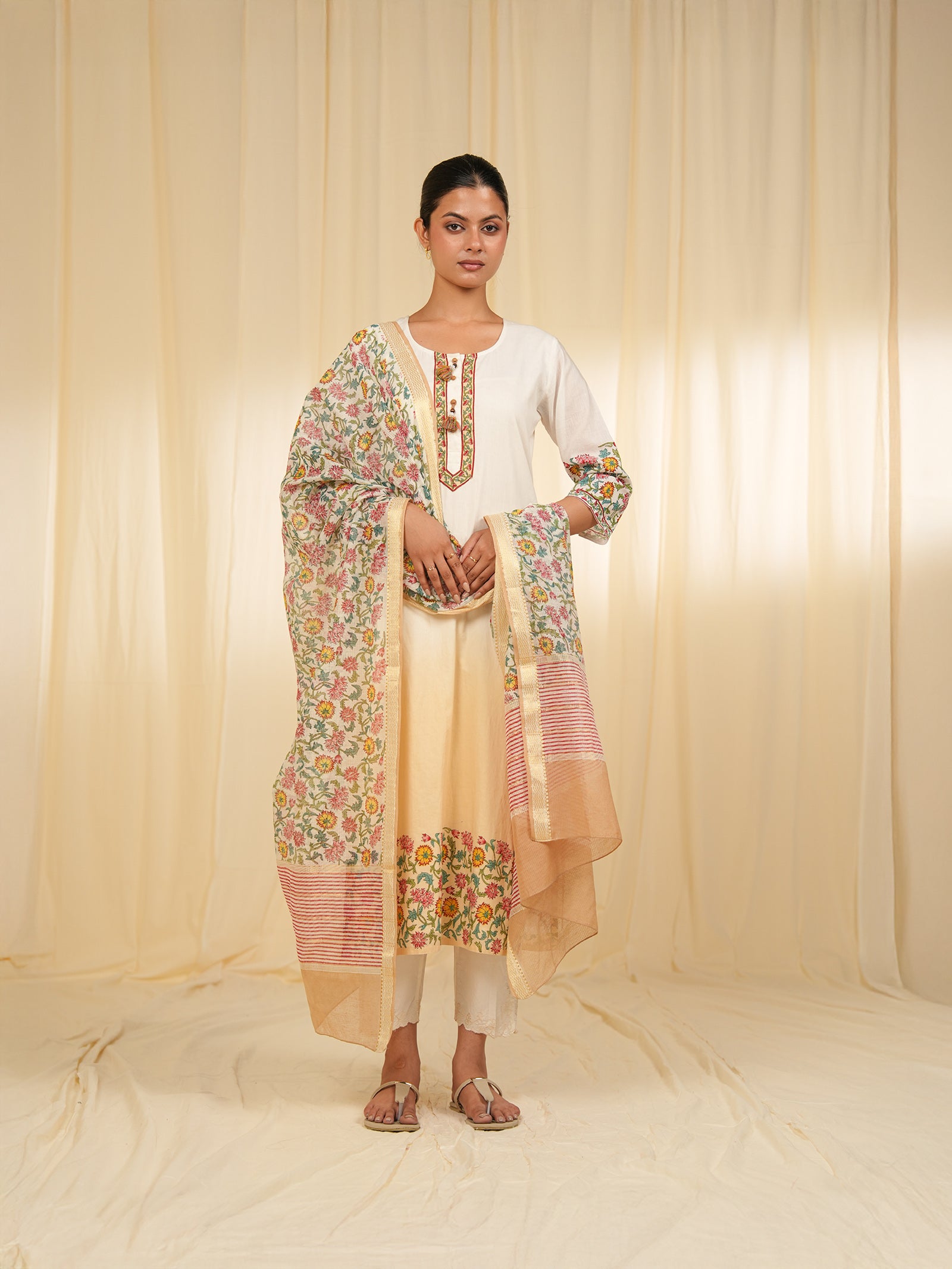 Vanilla Blossom Maheshwari Dupatta