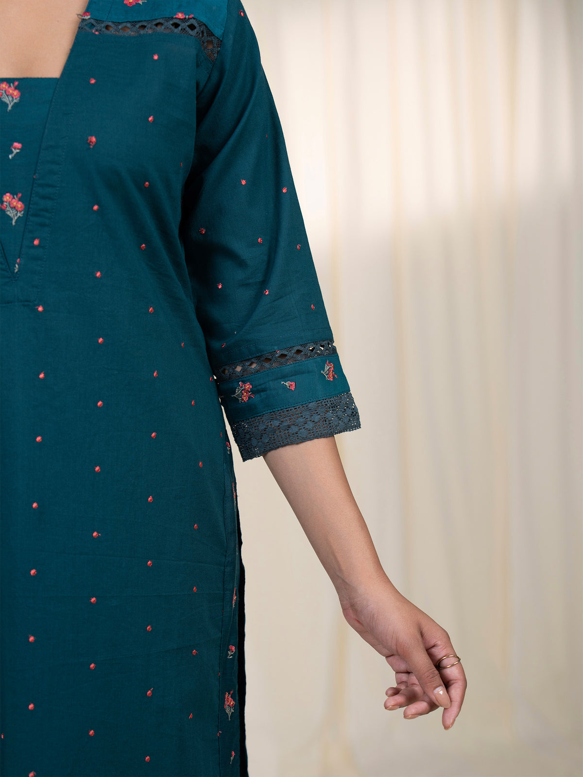 Victorian Harbor Plain Cotton Kurta