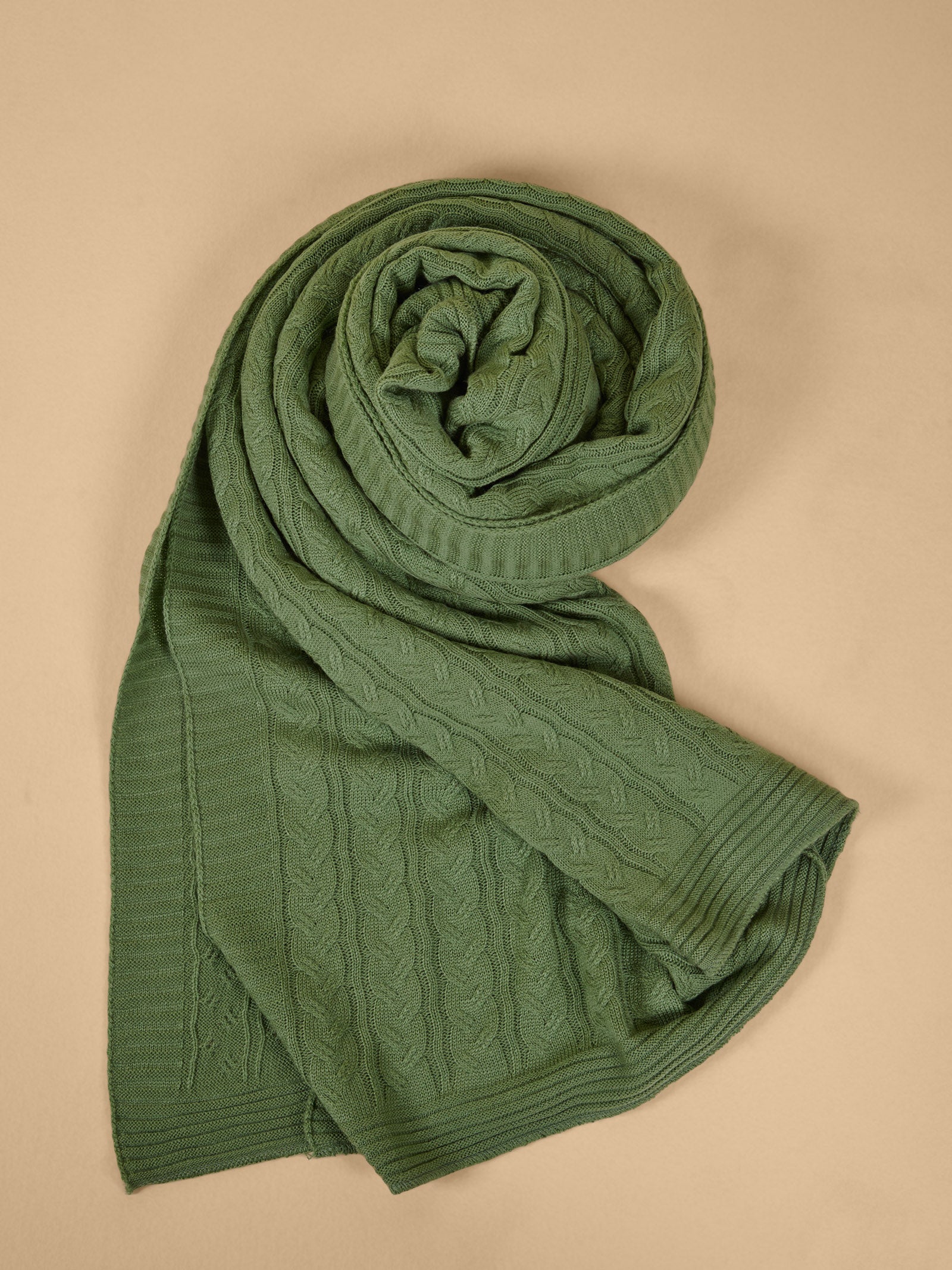 Woollen Knitted Moss Blanket