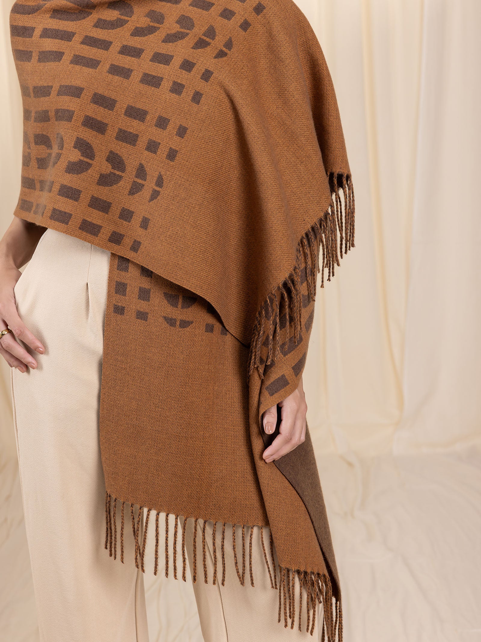 Woollen Reversible Loom Stole - Cinnamon