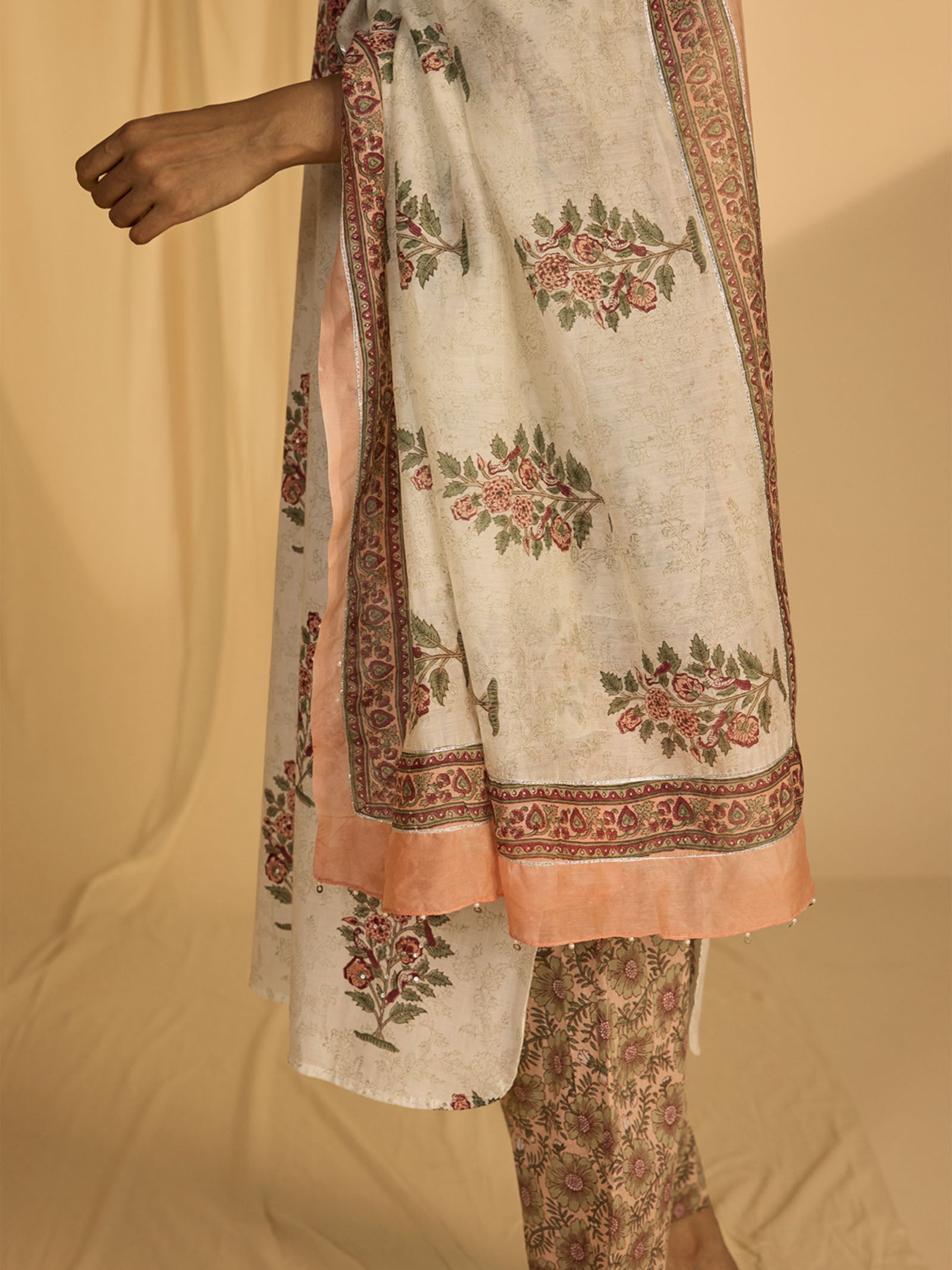 Bega Begum Chanderi Dupatta