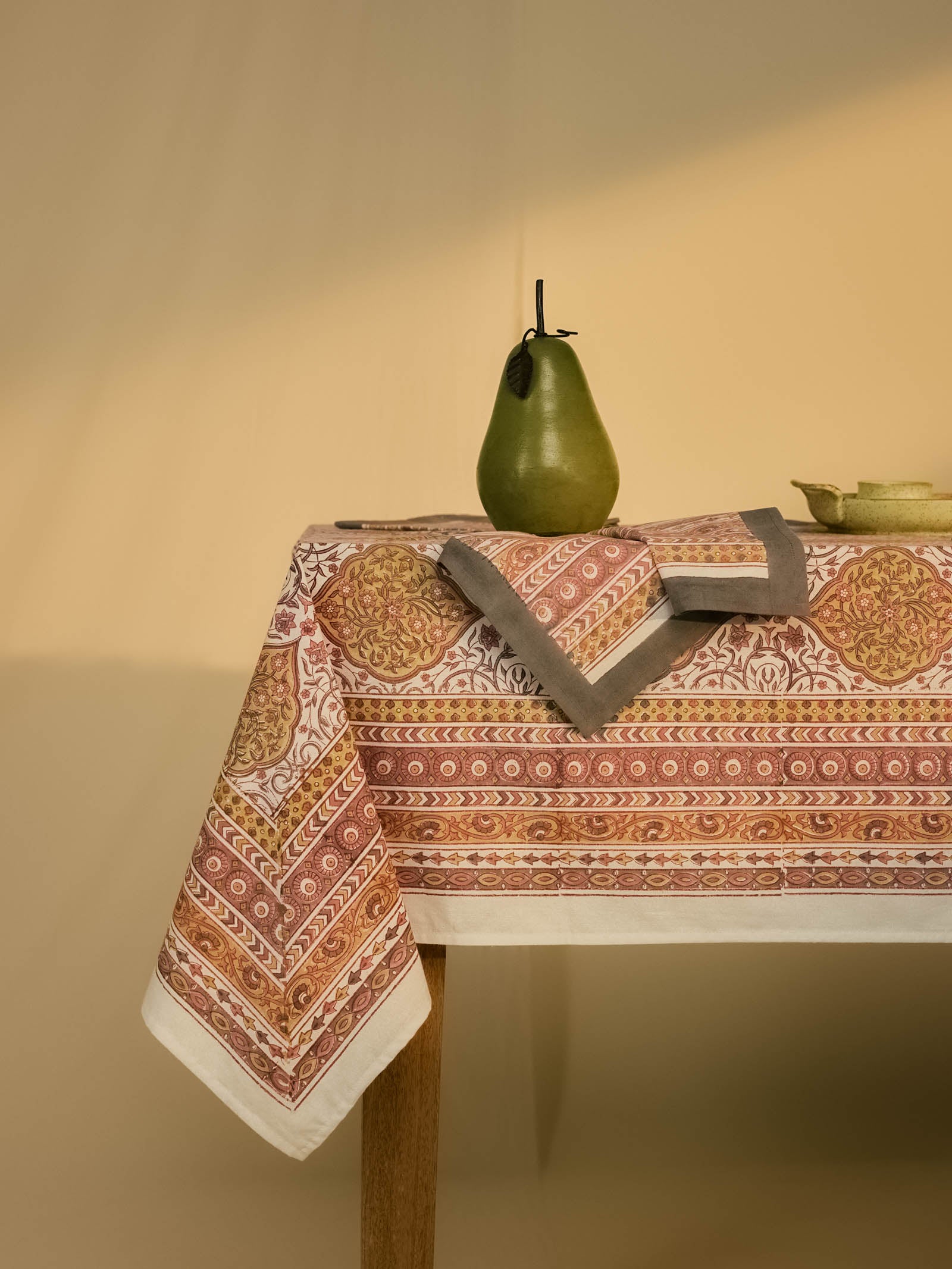 Jaisalmer Table Cover