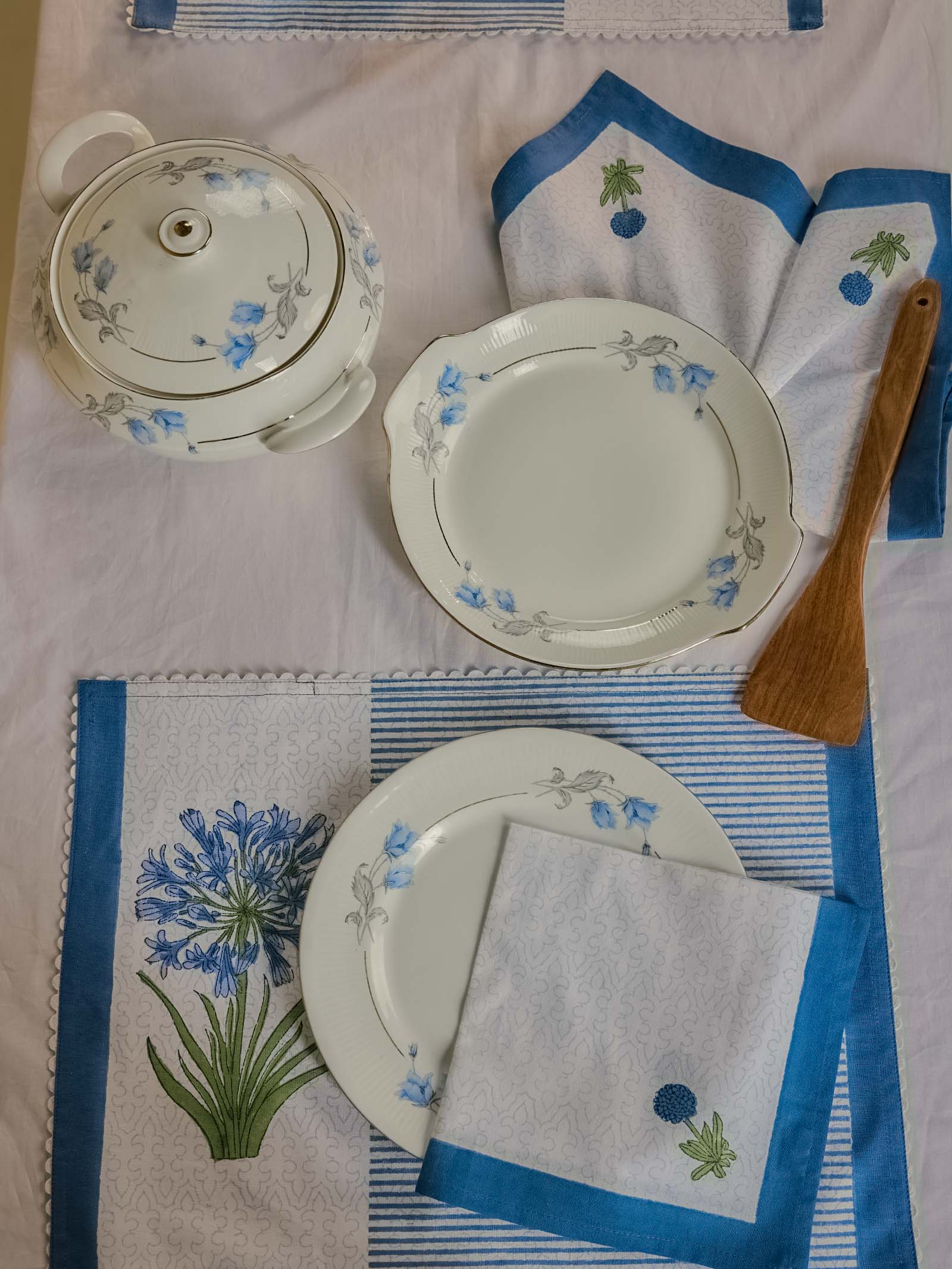 Agapanthus Table Mat