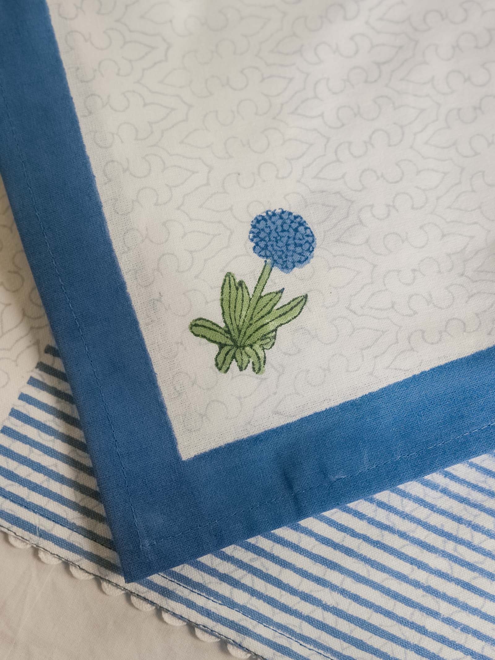 Agapanthus Table Dinner Napkin (set of 6)